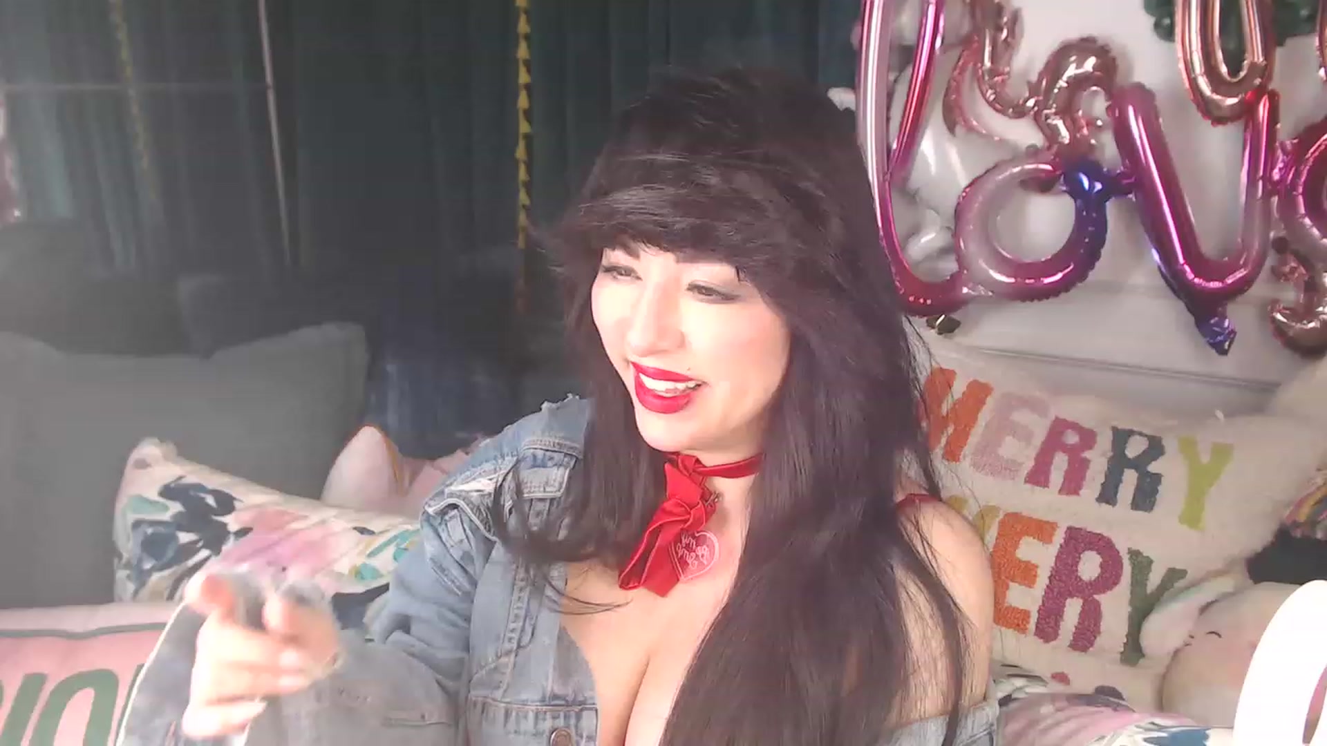 Gallery image thumbnail from MaddyWinters's myfreecams stream on, 02/15/2023, 14:13 image 11 of 20