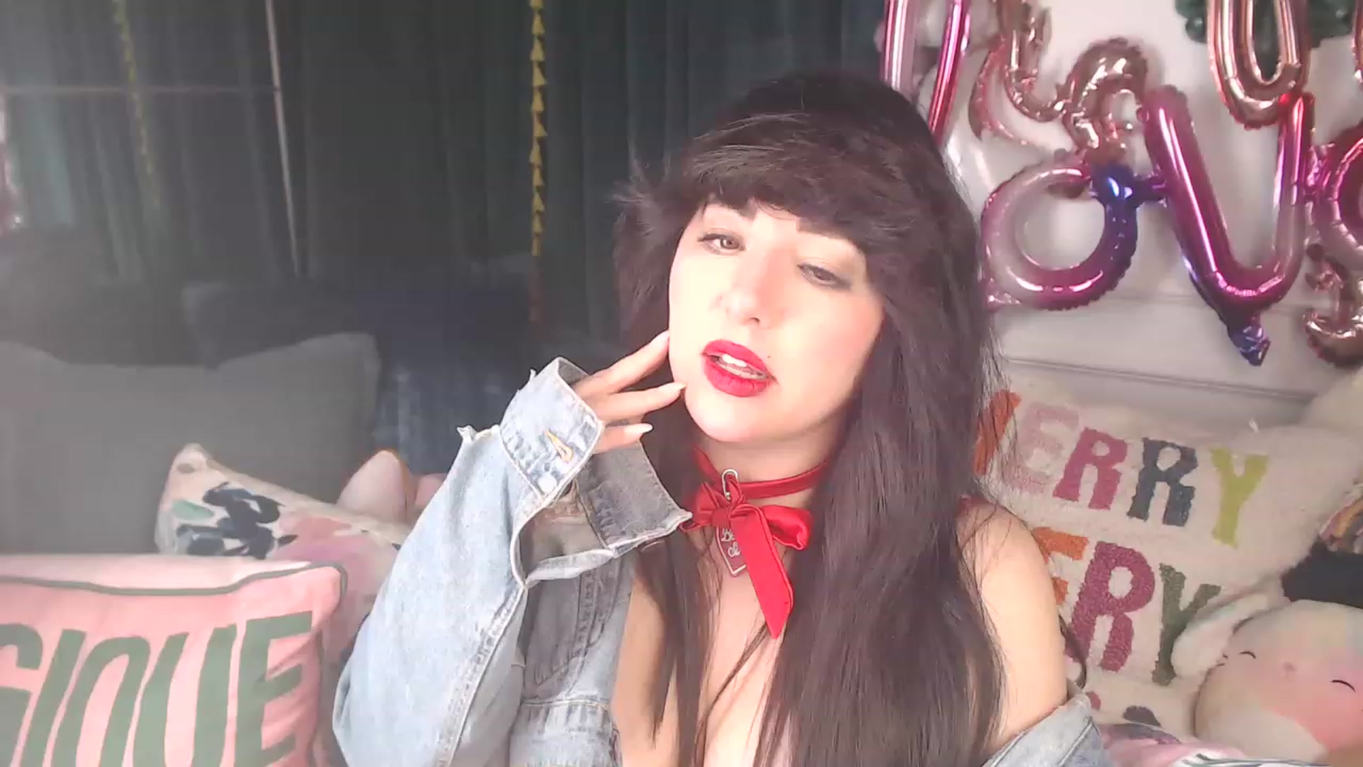 Gallery image thumbnail from MaddyWinters's myfreecams stream on, 02/15/2023, 14:13 image 13 of 20