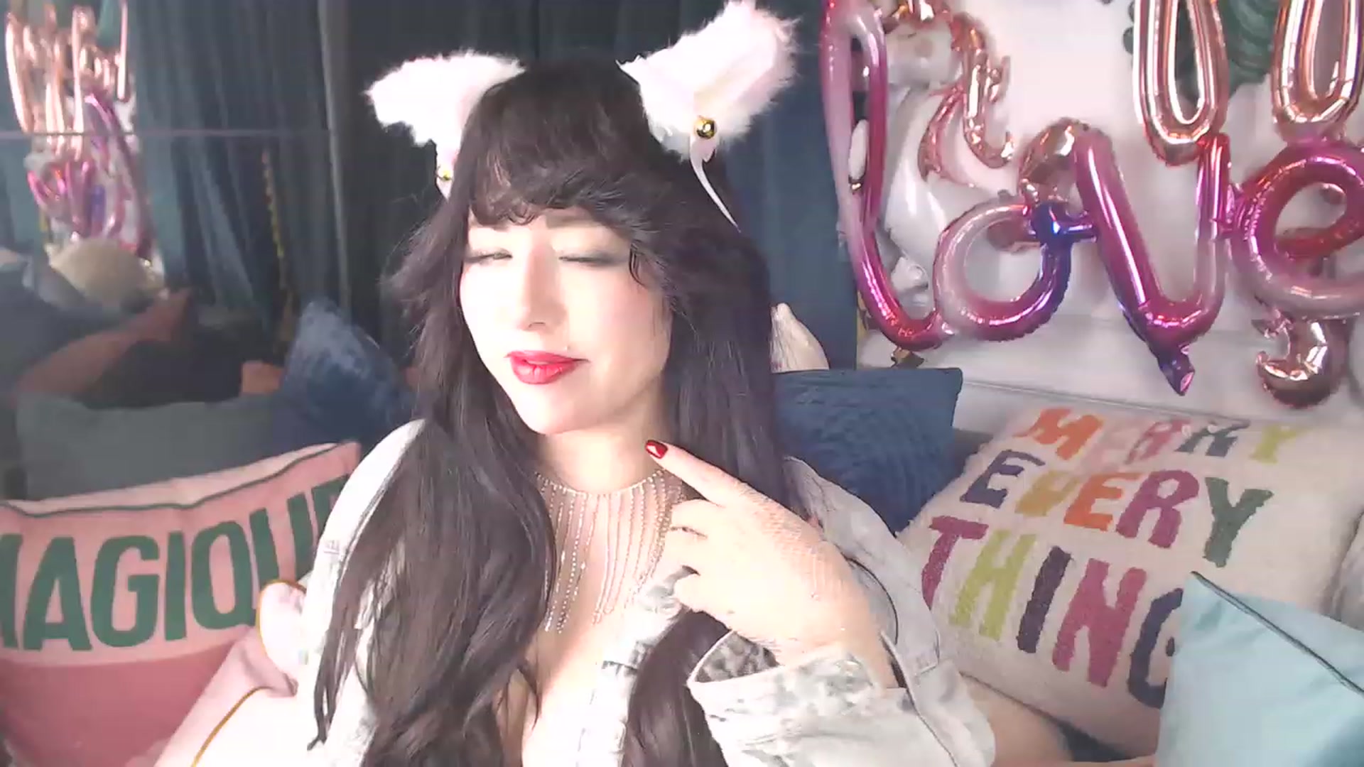 Gallery image thumbnail from MaddyWinters's myfreecams stream on, 03/06/2023, 08:24 image 4 of 20