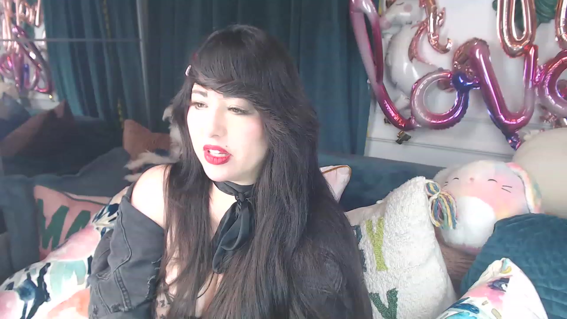 Gallery image thumbnail from MaddyWinters's myfreecams stream on, 03/14/2023, 12:39 image 11 of 20