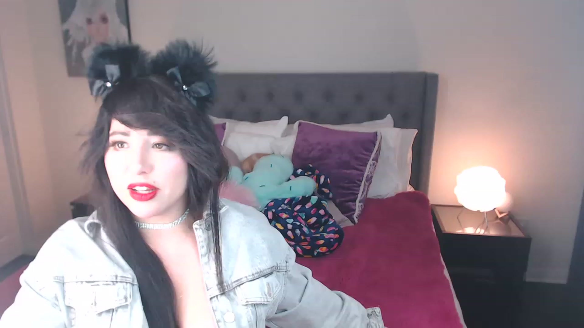 Gallery image thumbnail from MaddyWinters's myfreecams stream on, 06/05/2023, 08:07 image 7 of 20
