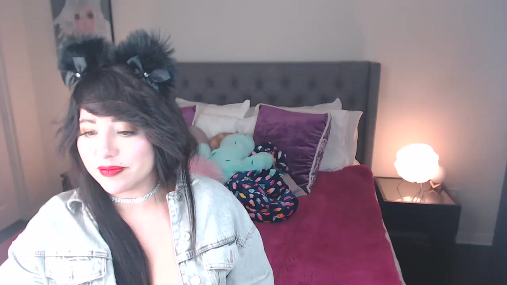 Gallery image thumbnail from MaddyWinters's myfreecams stream on, 06/05/2023, 08:07 image 5 of 20