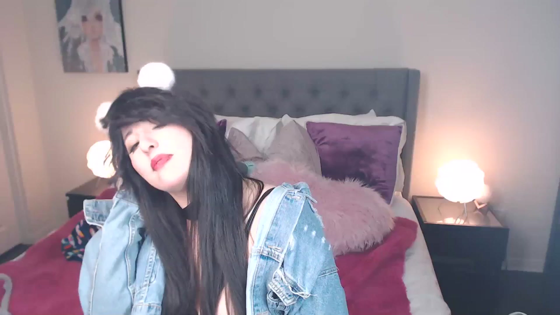 Gallery image thumbnail from MaddyWinters's myfreecams stream on, 06/08/2023, 10:39 image 1 of 20
