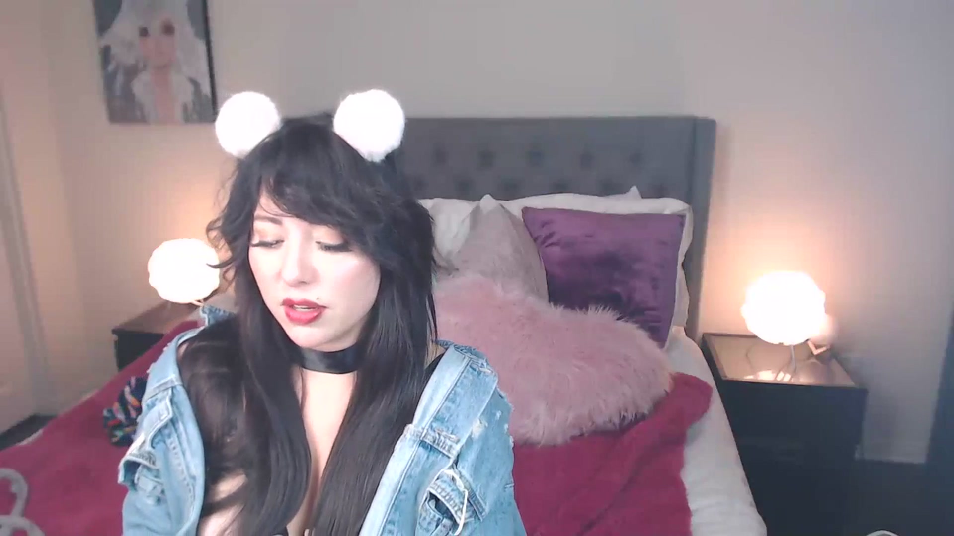 Gallery image thumbnail from MaddyWinters's myfreecams stream on, 06/08/2023, 10:39 image 6 of 20