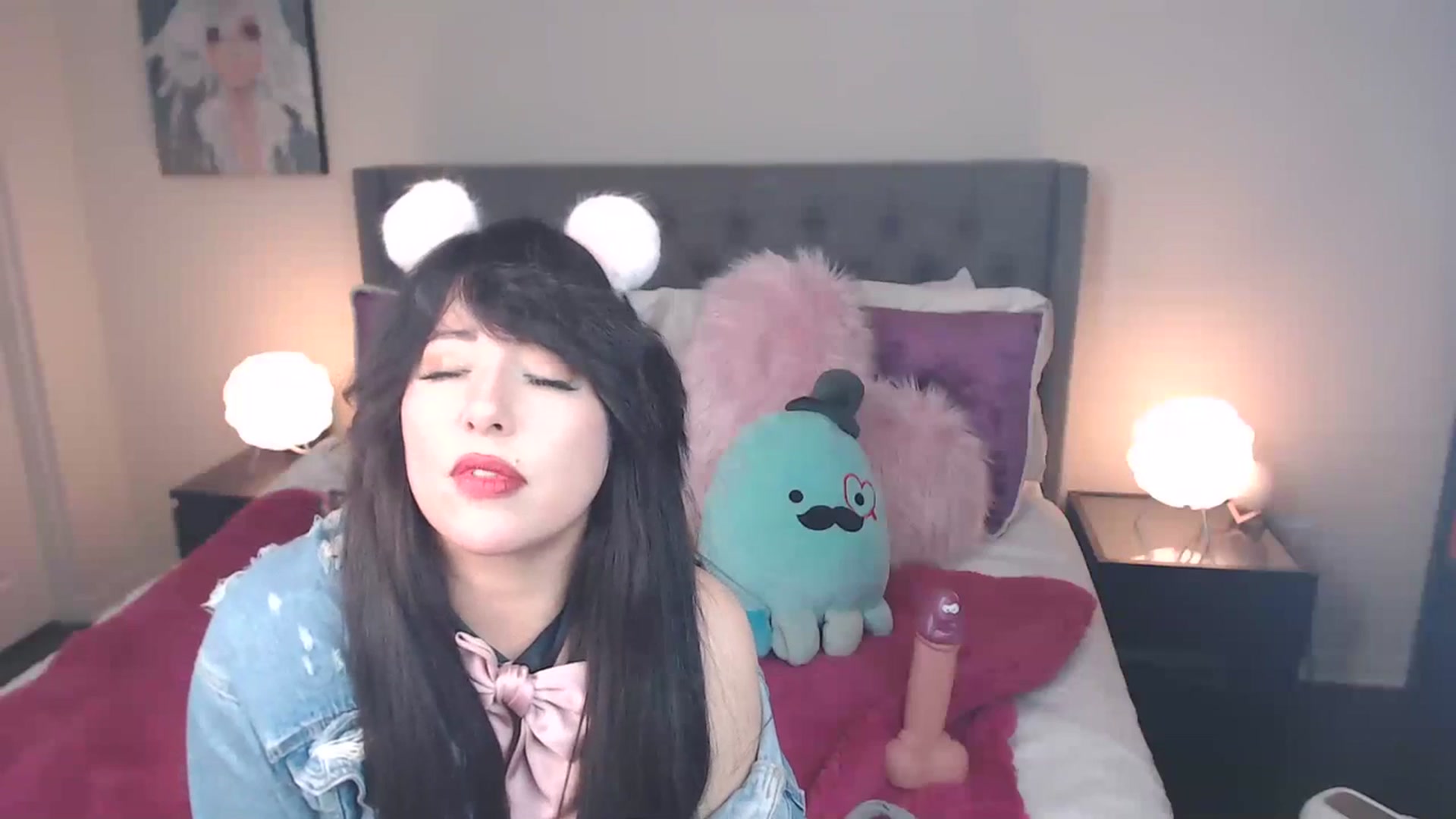 Gallery image thumbnail from MaddyWinters's myfreecams stream on, 06/08/2023, 12:03 image 19 of 20