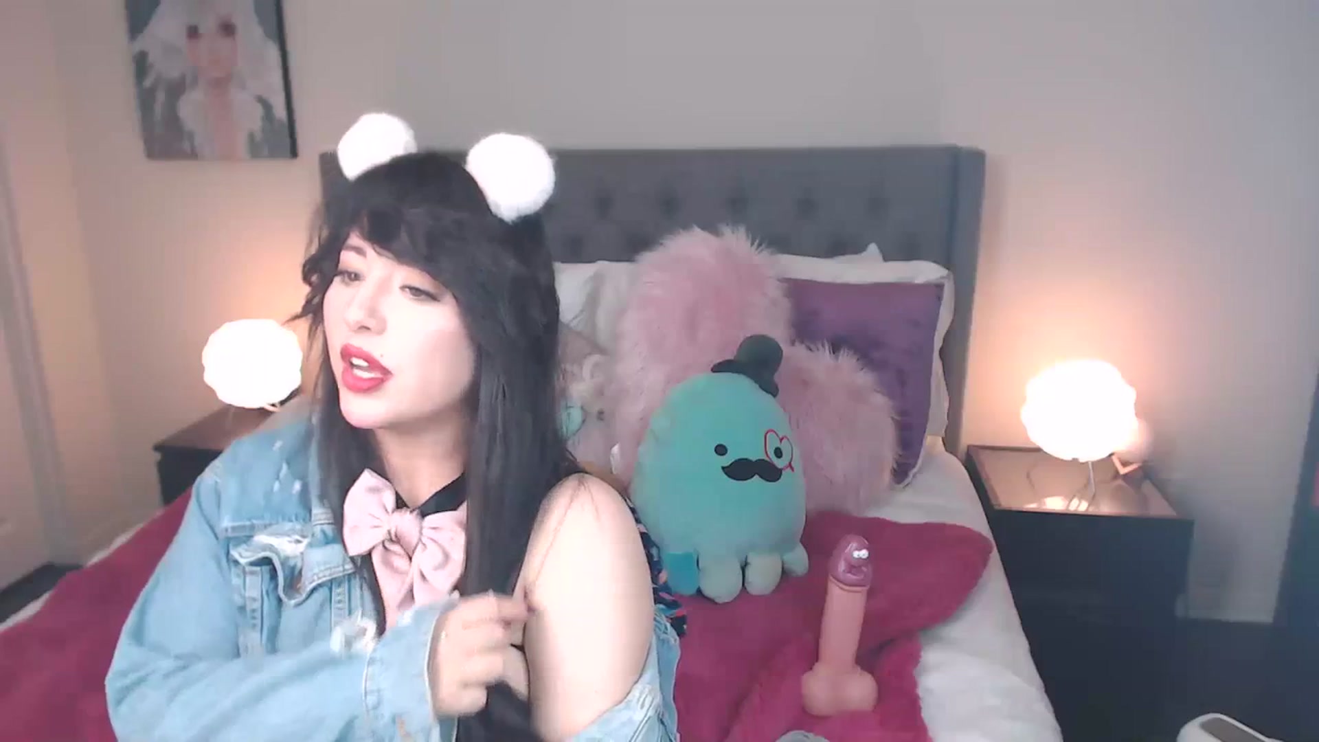Gallery image thumbnail from MaddyWinters's myfreecams stream on, 06/08/2023, 12:03 image 15 of 20