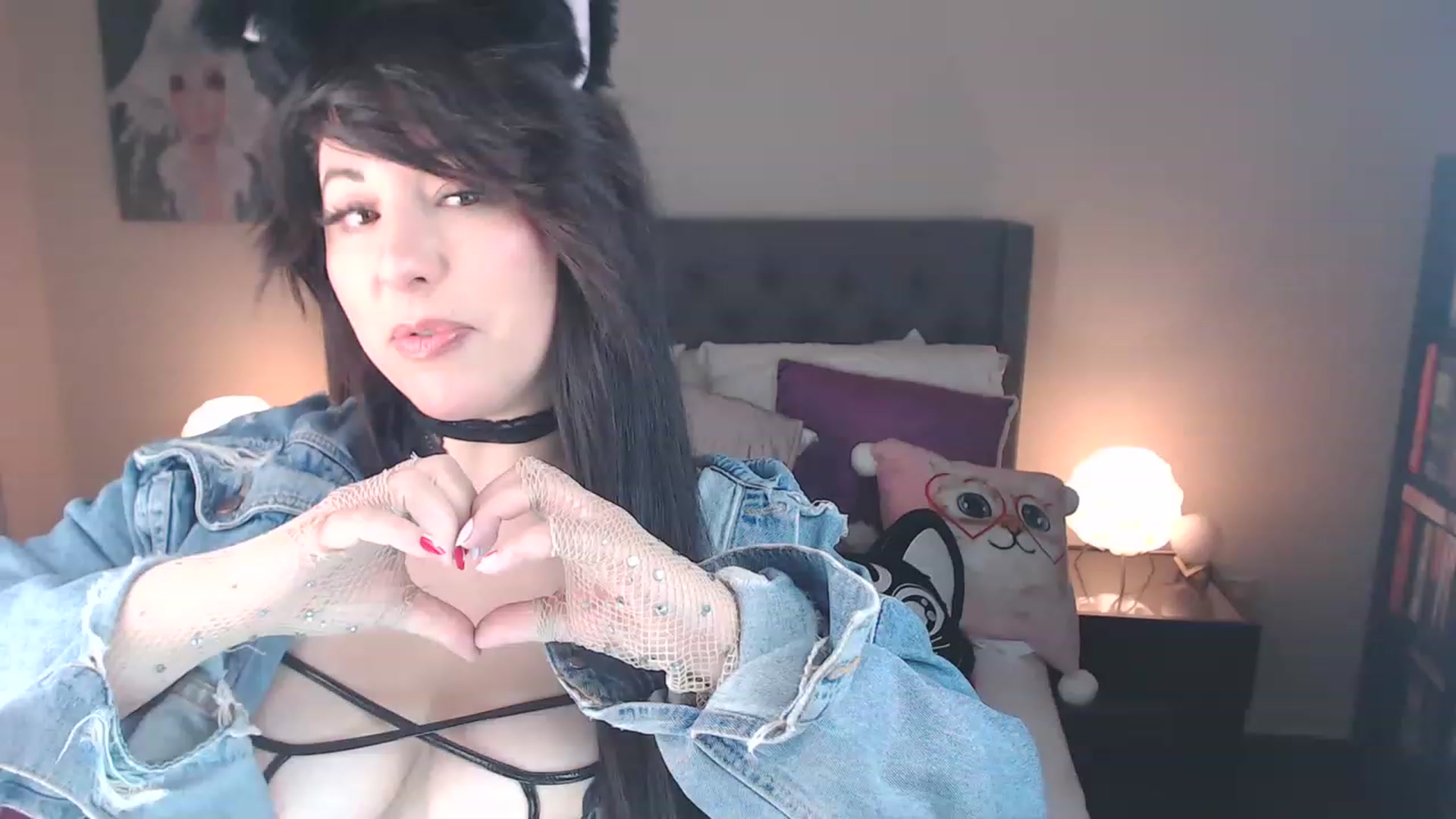 Gallery image thumbnail from MaddyWinters's myfreecams stream on, 06/20/2023, 13:36 image 14 of 20