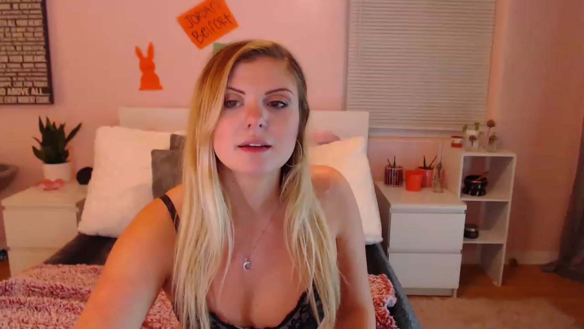 Gallery image thumbnail from Maddz_Jo's myfreecams stream on, 04/09/2023, 06:27 image 11 of 20