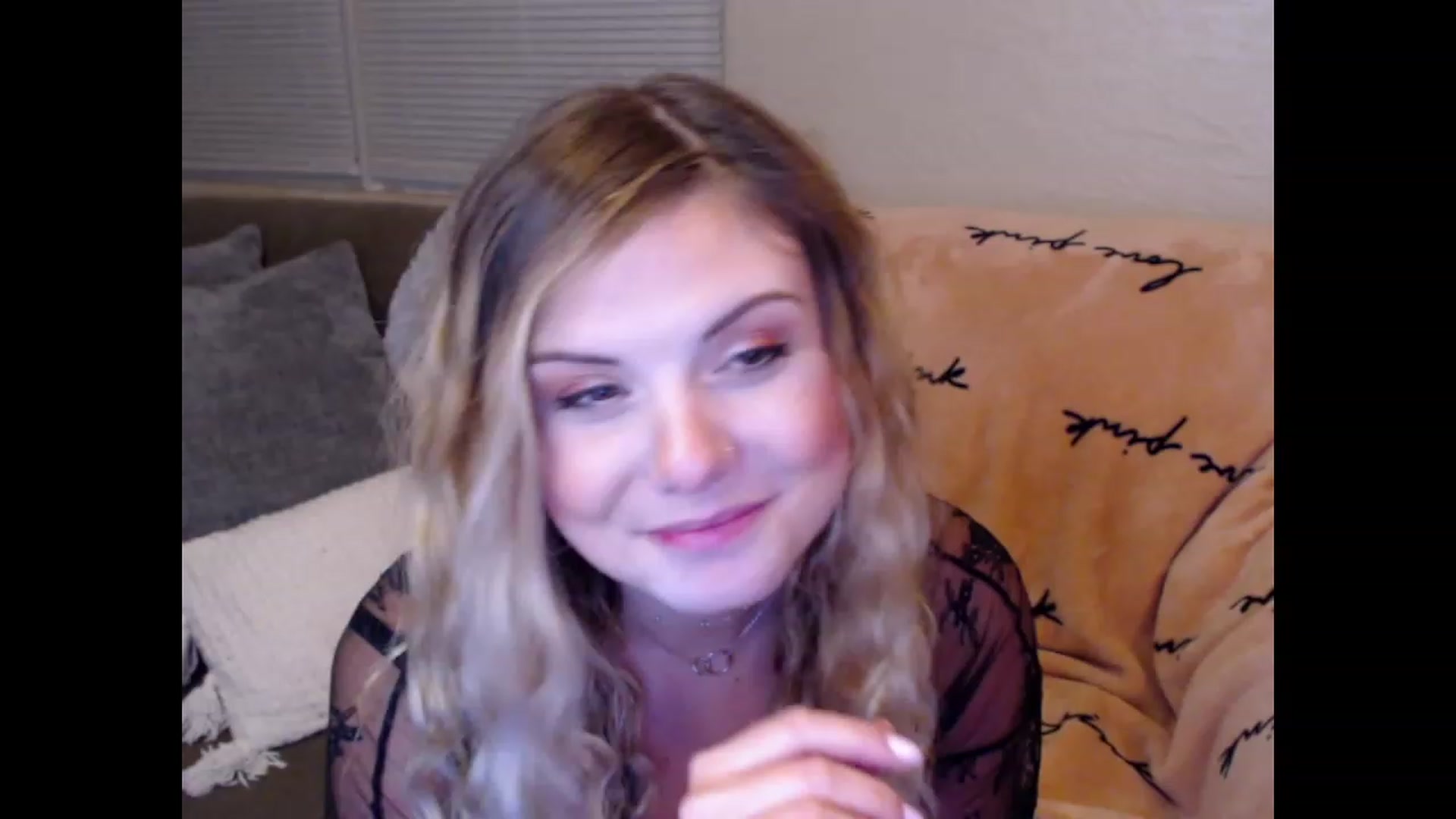 Gallery image thumbnail from Maddz_Jo's myfreecams stream on, 05/27/2023, 07:16 image 1 of 20