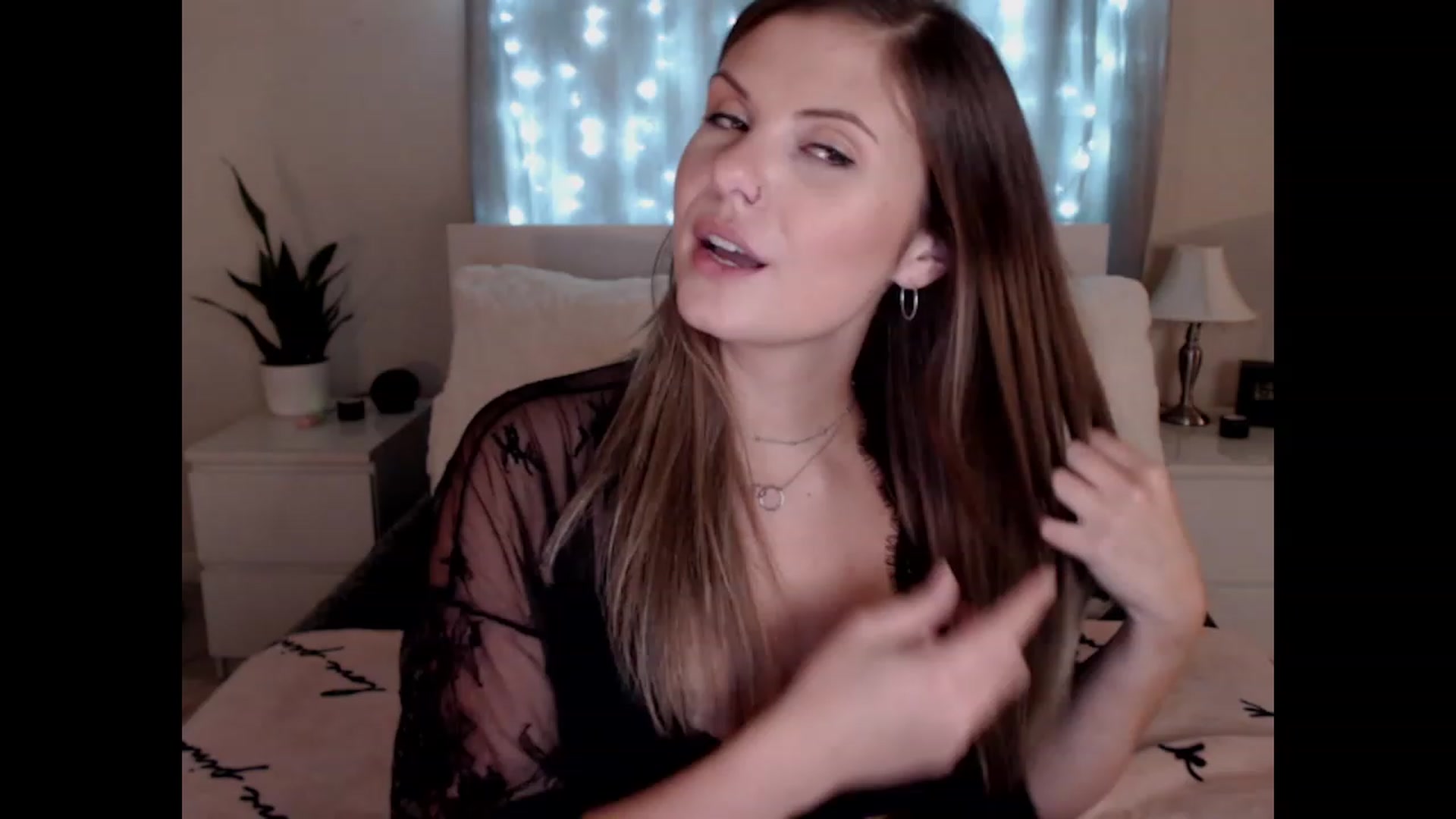 Gallery image thumbnail from Maddz_Jo's myfreecams stream on, 08/20/2023, 04:52 image 2 of 20