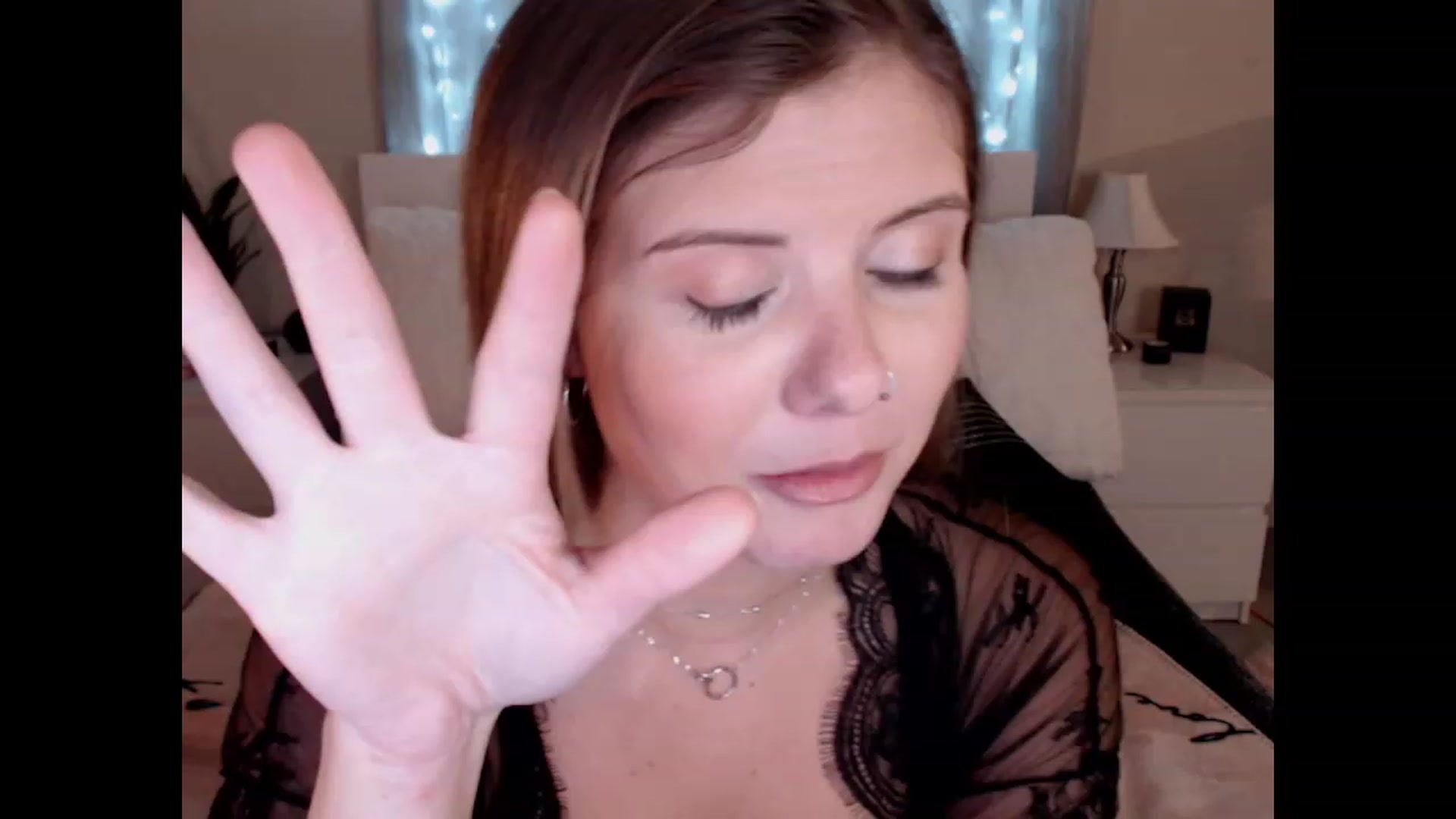 Gallery image thumbnail from Maddz_Jo's myfreecams stream on, 08/20/2023, 06:11 image 5 of 20