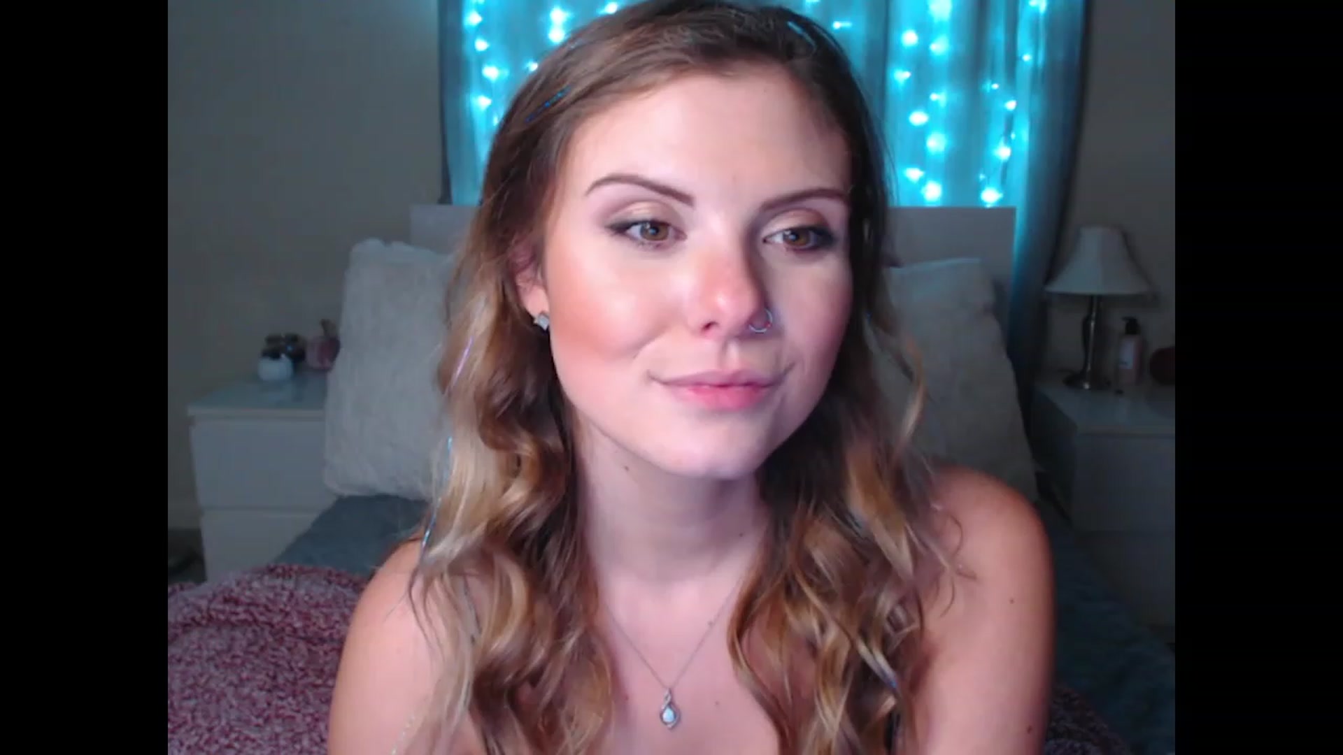 Gallery image thumbnail from Maddz_Jo's myfreecams stream on, 10/19/2023, 06:23 image 13 of 20