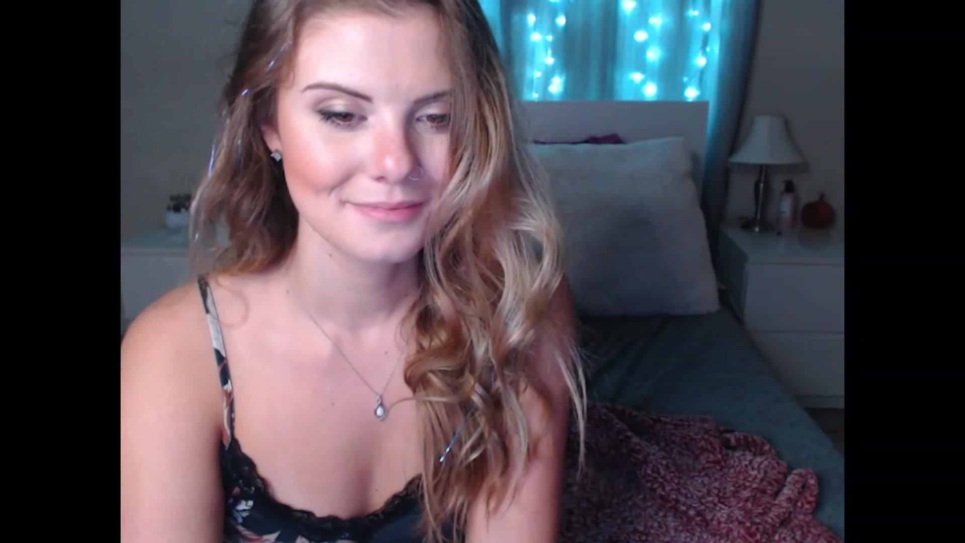 Gallery image thumbnail from Maddz_Jo's myfreecams stream on, 10/19/2023, 06:23 image 5 of 20