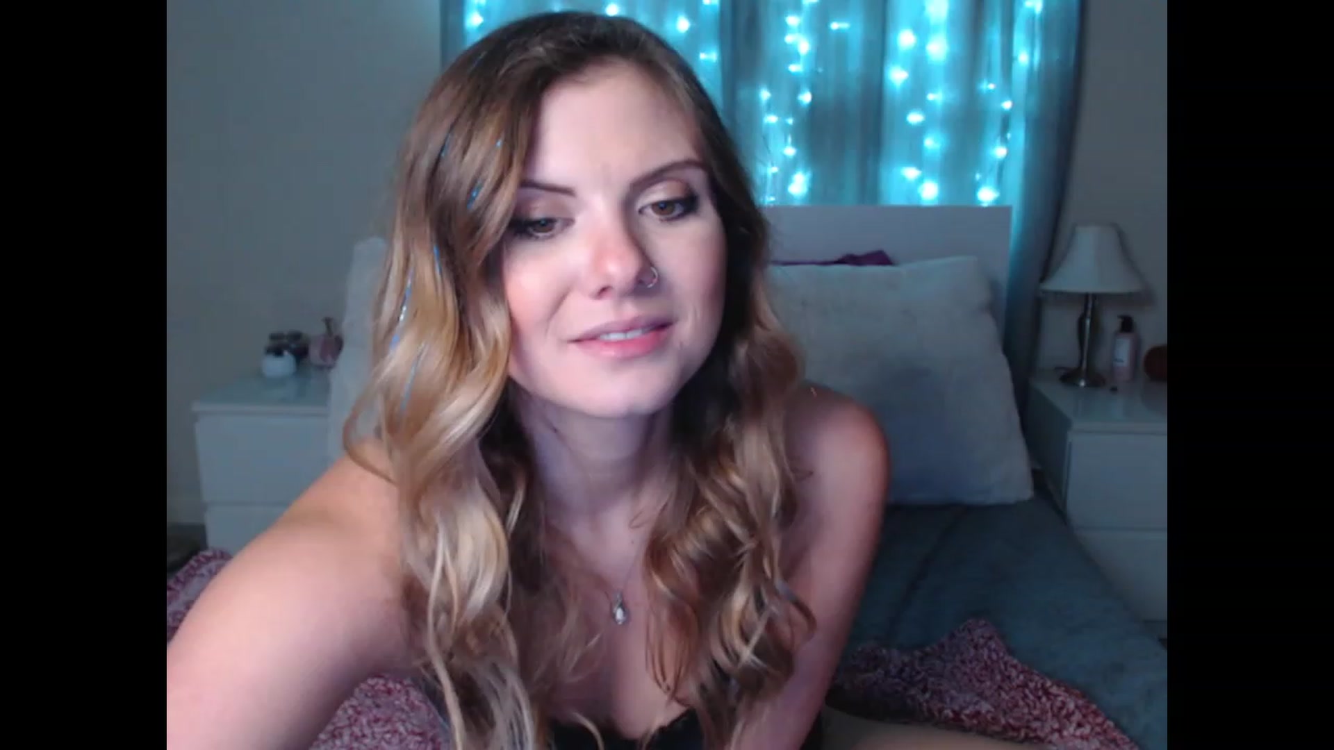 Gallery image thumbnail from Maddz_Jo's myfreecams stream on, 10/19/2023, 06:23 image 18 of 20