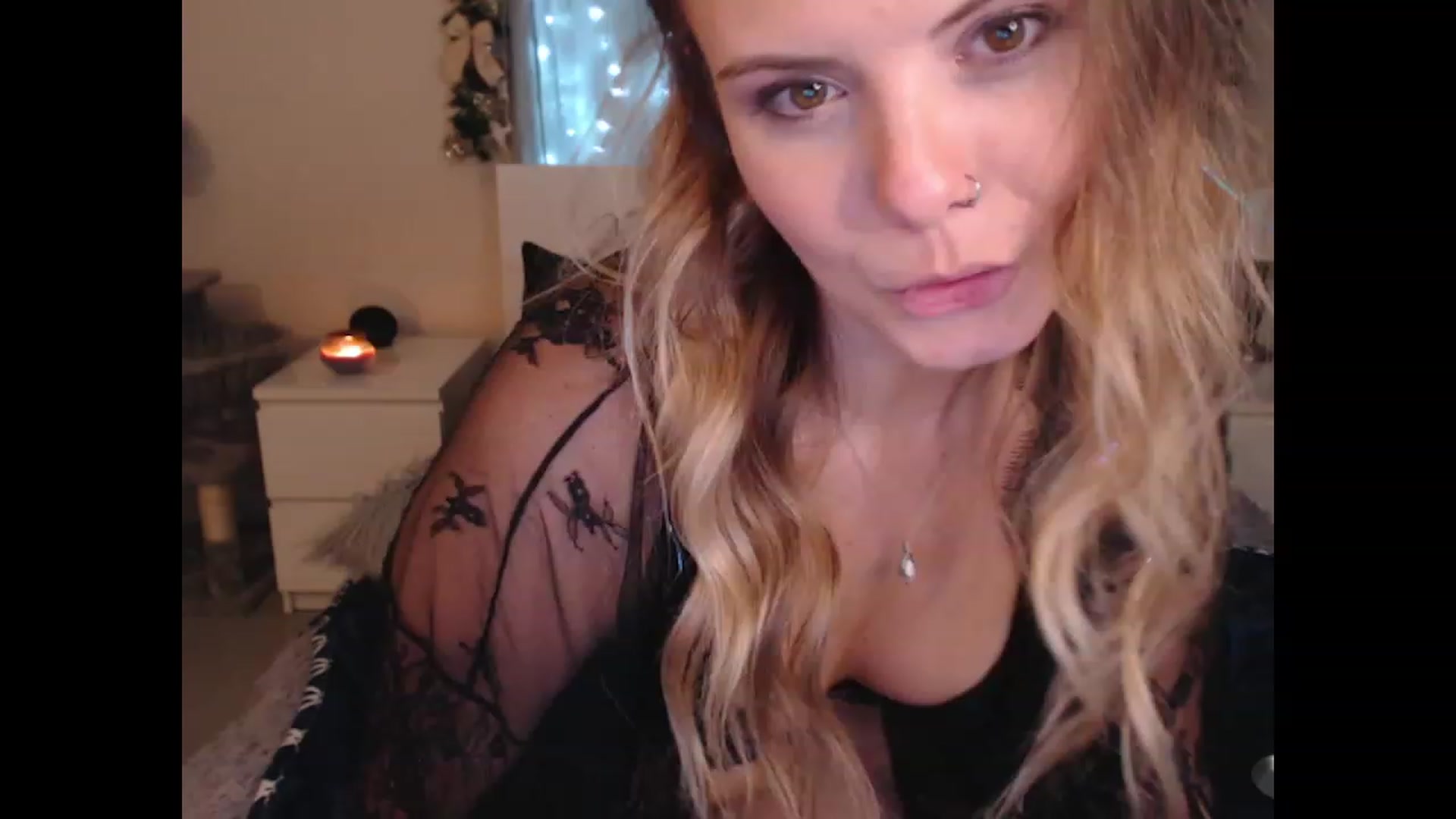 Gallery image thumbnail from Maddz_Jo's myfreecams stream on, 12/09/2023, 08:02 image 11 of 20