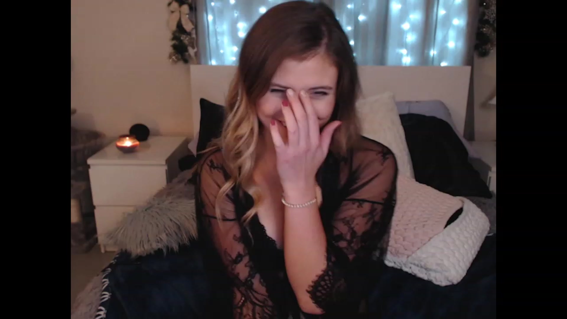 Gallery image thumbnail from Maddz_Jo's myfreecams stream on, 12/09/2023, 08:02 image 13 of 20