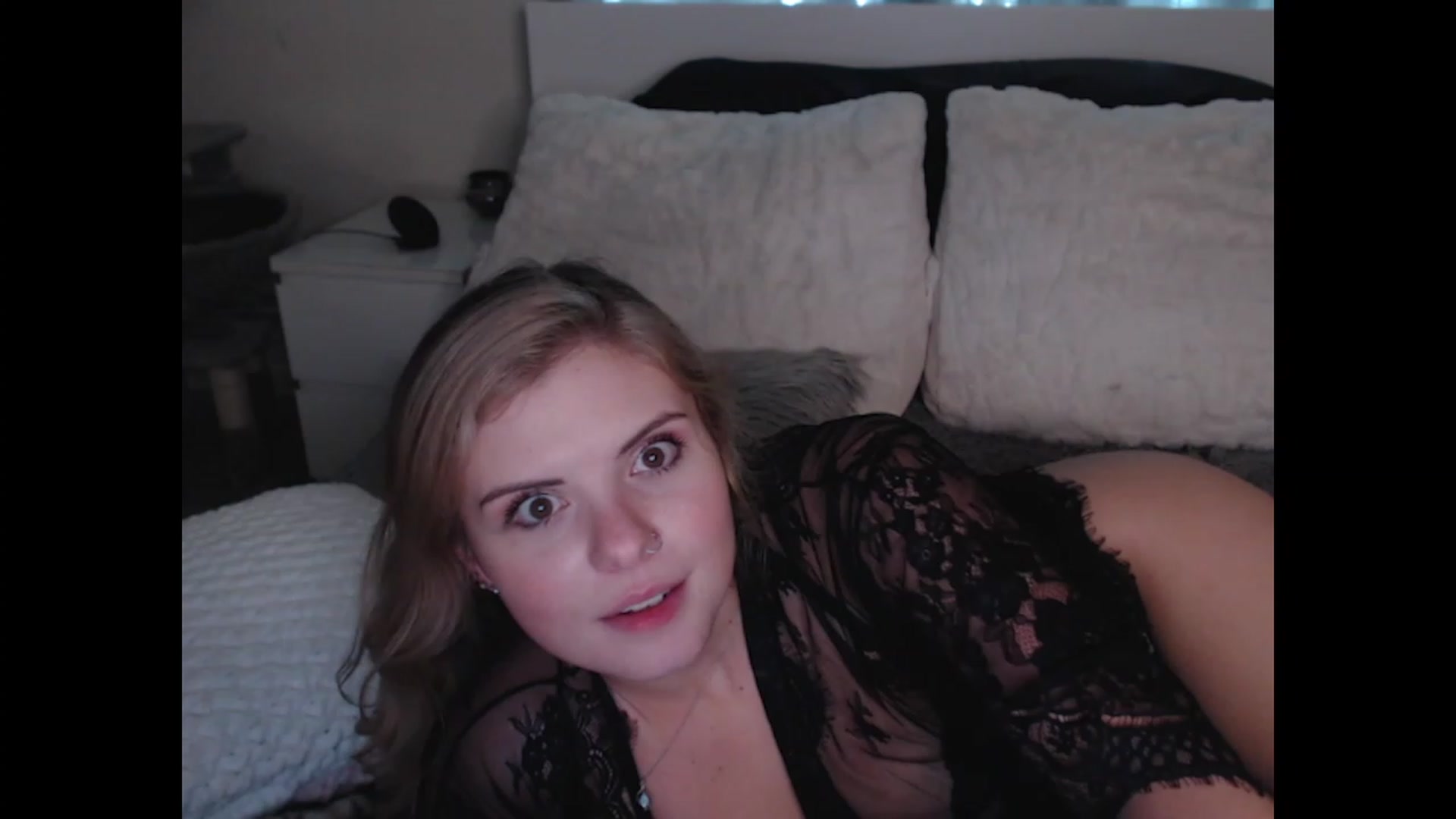 Gallery image thumbnail from Maddz_Jo's myfreecams stream on, 01/15/2024, 11:29 image 18 of 20