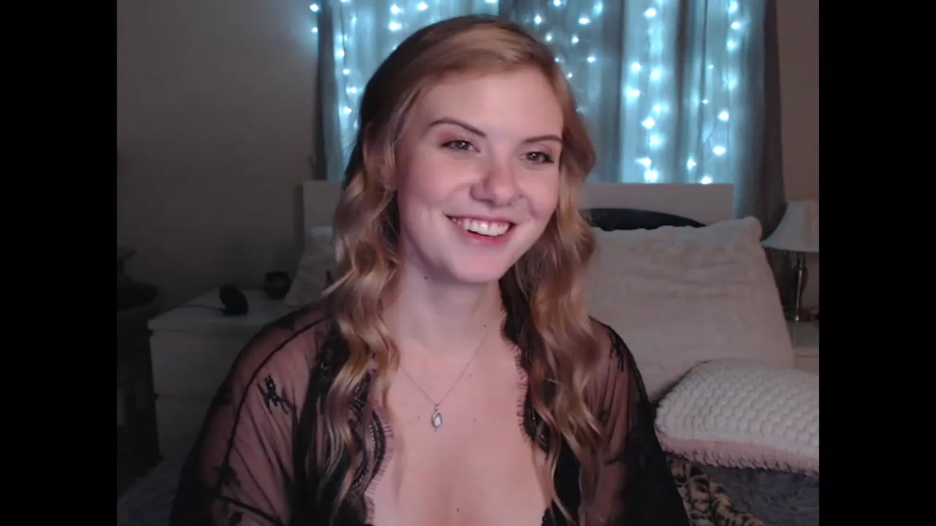 Gallery image thumbnail from Maddz_Jo's myfreecams stream on, 01/15/2024, 11:29 image 8 of 20