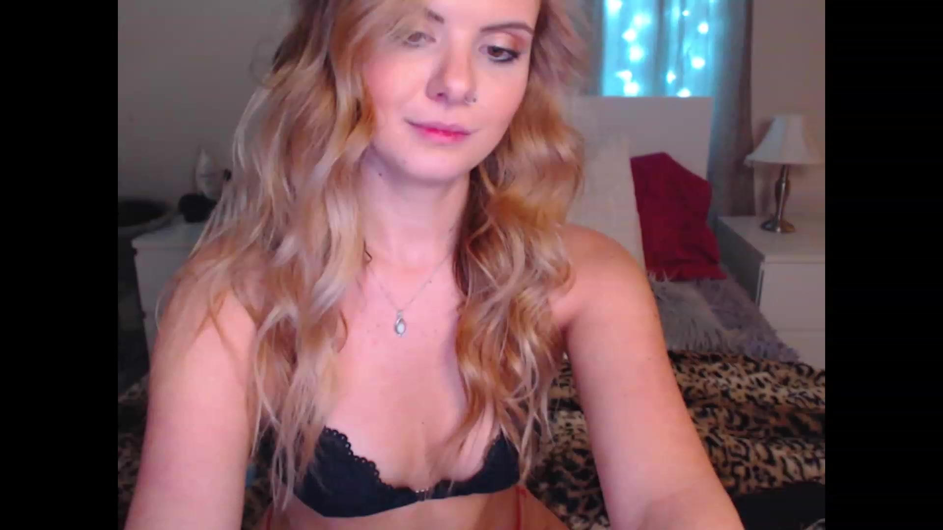 Gallery image thumbnail from Maddz_Jo's myfreecams stream on, 02/14/2024, 09:07 image 5 of 20