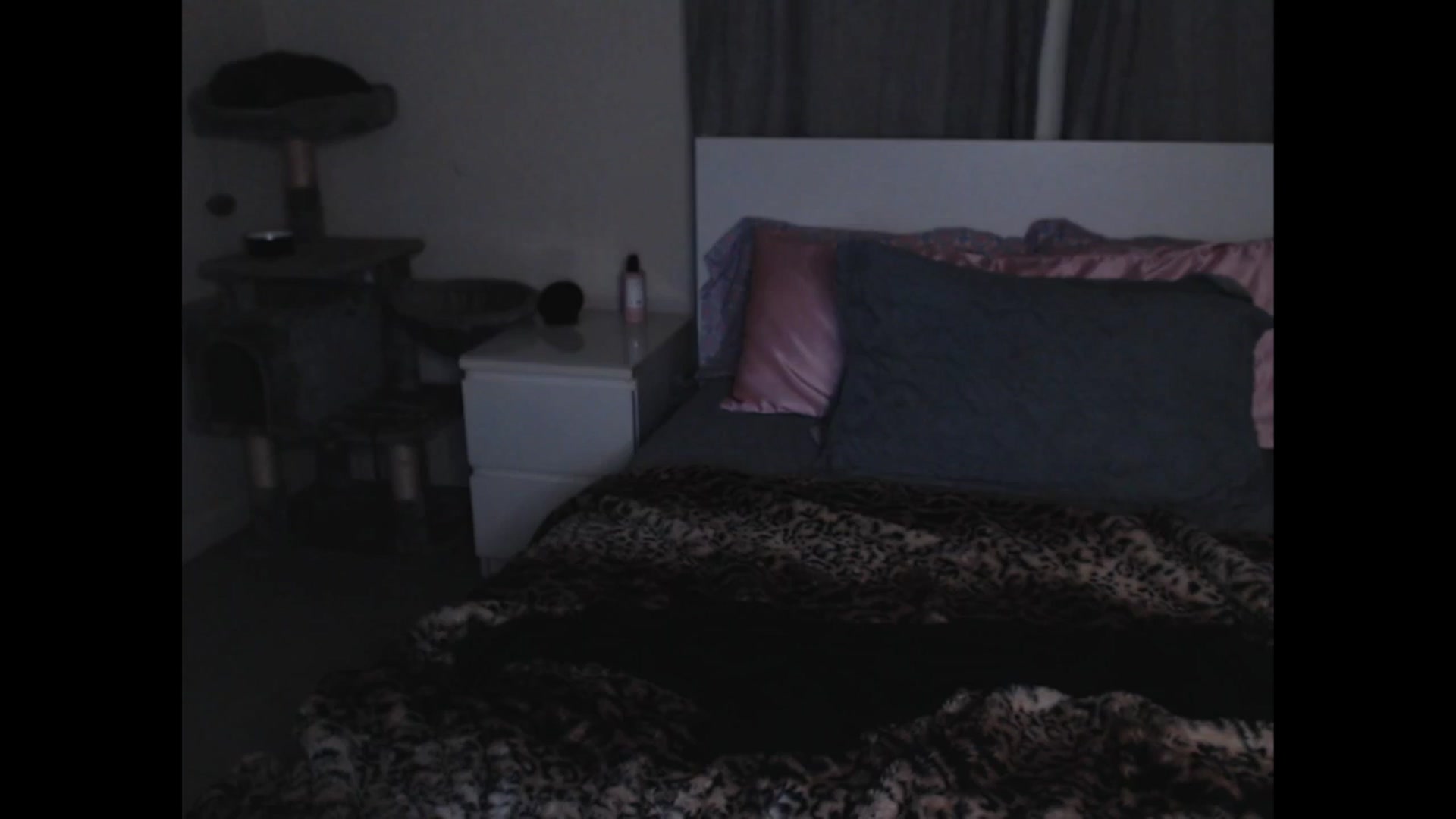 Gallery image thumbnail from Maddz_Jo's myfreecams stream on, 04/20/2024, 09:25 image 12 of 20
