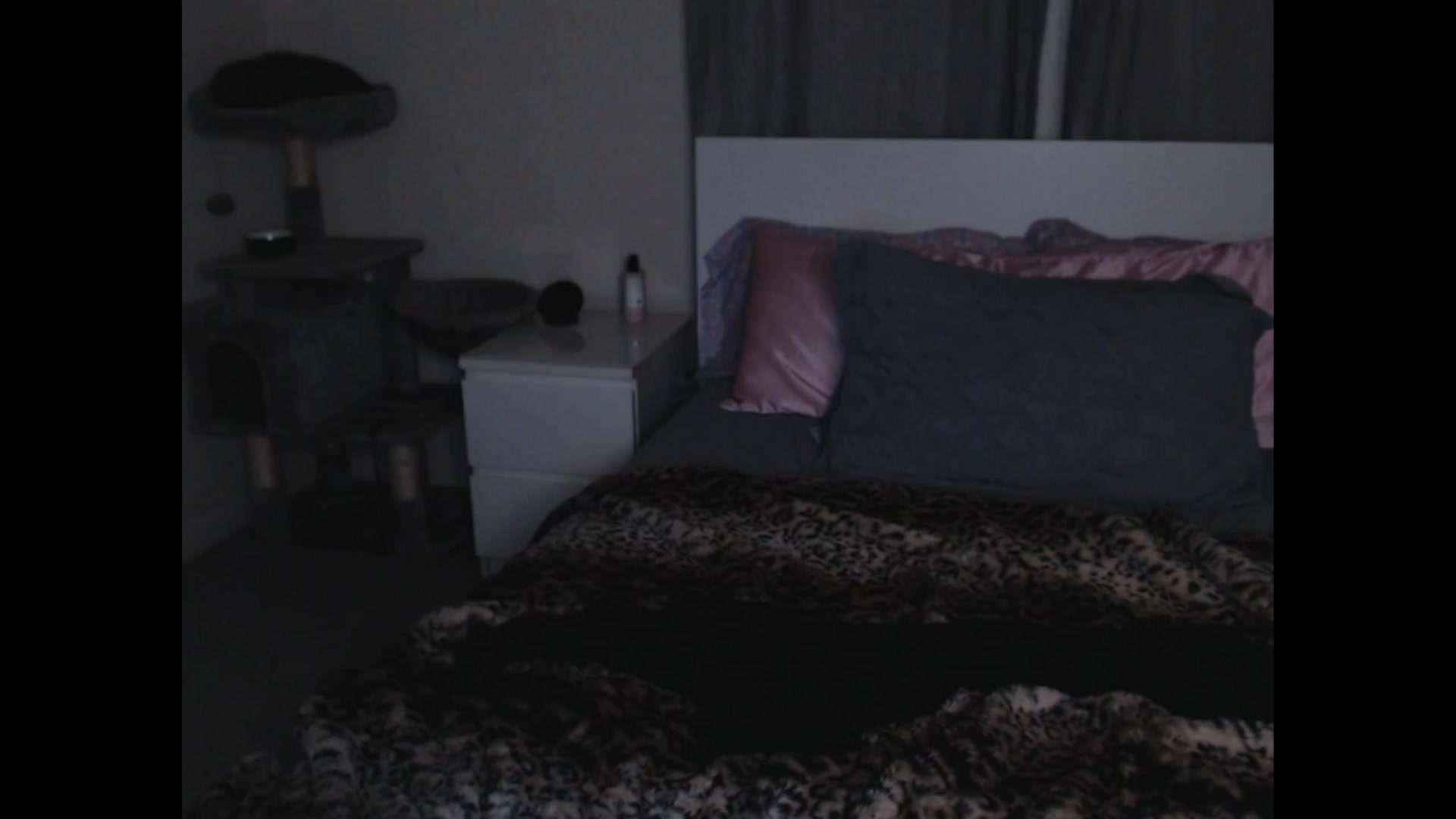 Gallery image thumbnail from Maddz_Jo's myfreecams stream on, 04/20/2024, 09:25 image 11 of 20