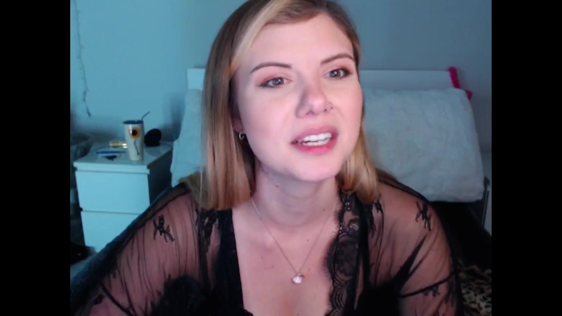 Gallery image thumbnail from Maddz_Jo's myfreecams stream on, 06/16/2024, 07:26 image 7 of 20