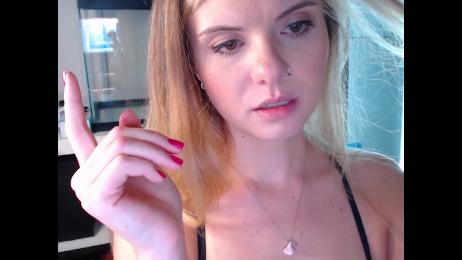 Gallery image thumbnail from Maddz_Jo's myfreecams stream on, 06/30/2024, 08:27 image 11 of 20