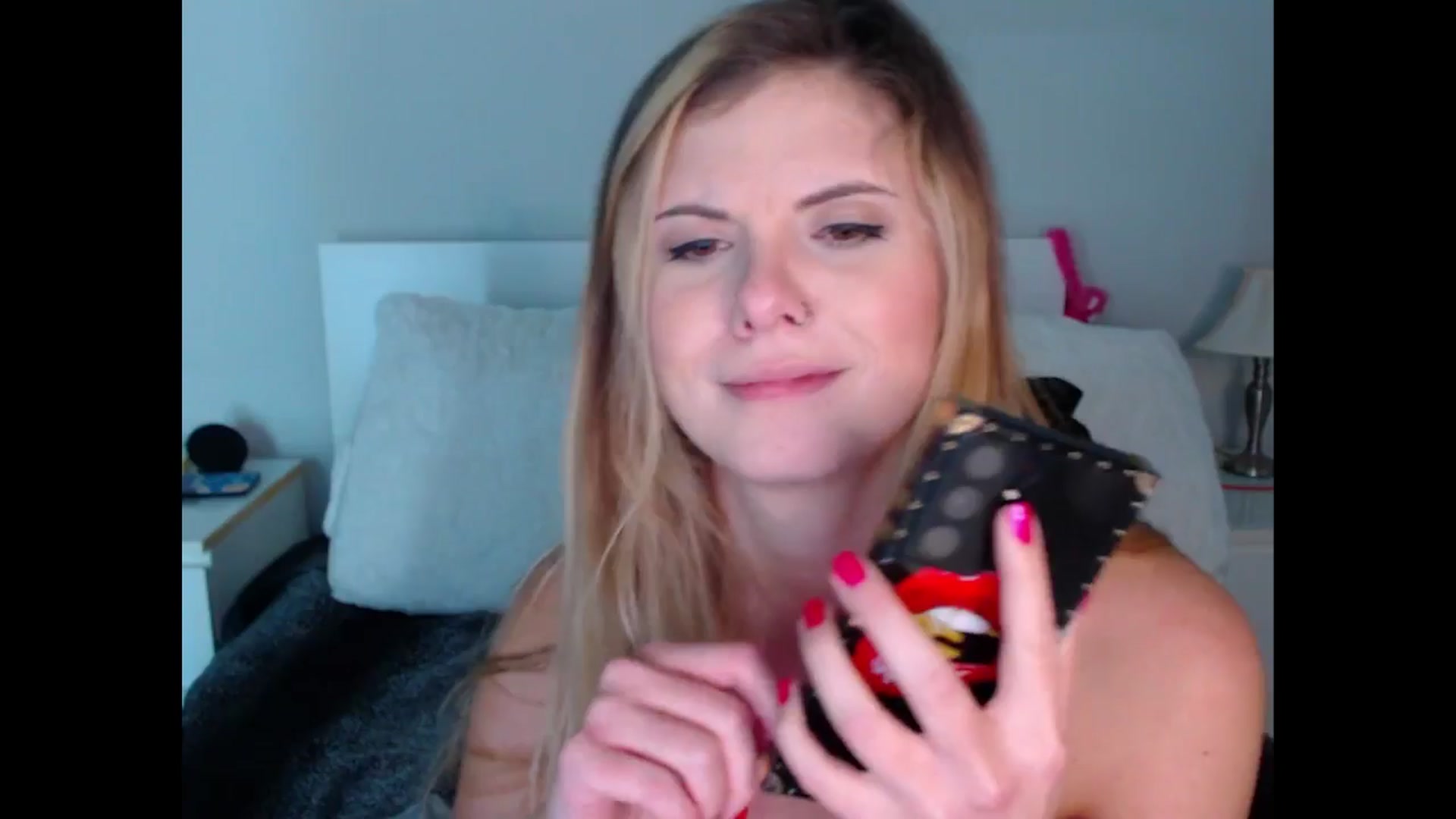 Gallery image thumbnail from Maddz_Jo's myfreecams stream on, 06/30/2024, 08:27 image 16 of 20