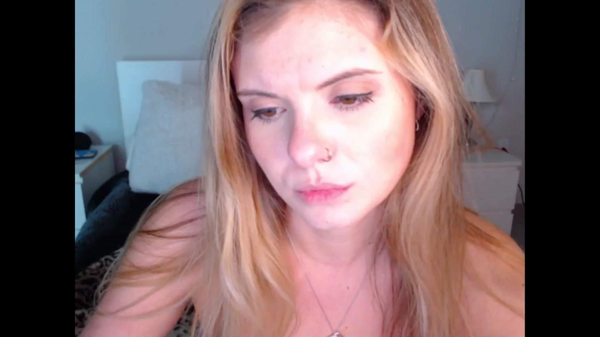 Gallery image thumbnail from Maddz_Jo's myfreecams stream on, 06/30/2024, 09:28 image 19 of 20