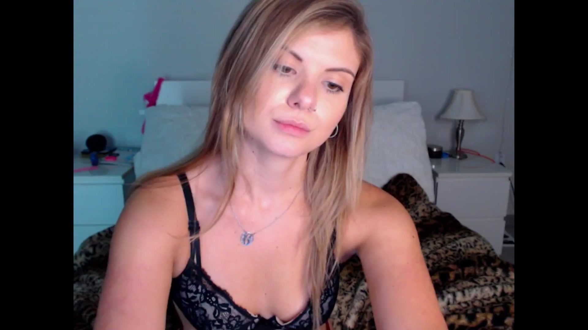 Gallery image thumbnail from Maddz_Jo's myfreecams stream on, 08/17/2024, 07:56 image 15 of 20