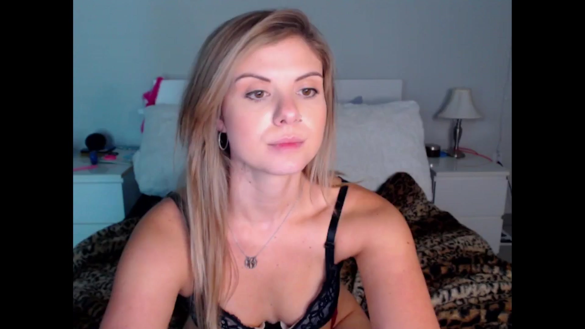 Gallery image thumbnail from Maddz_Jo's myfreecams stream on, 08/17/2024, 07:56 image 11 of 20