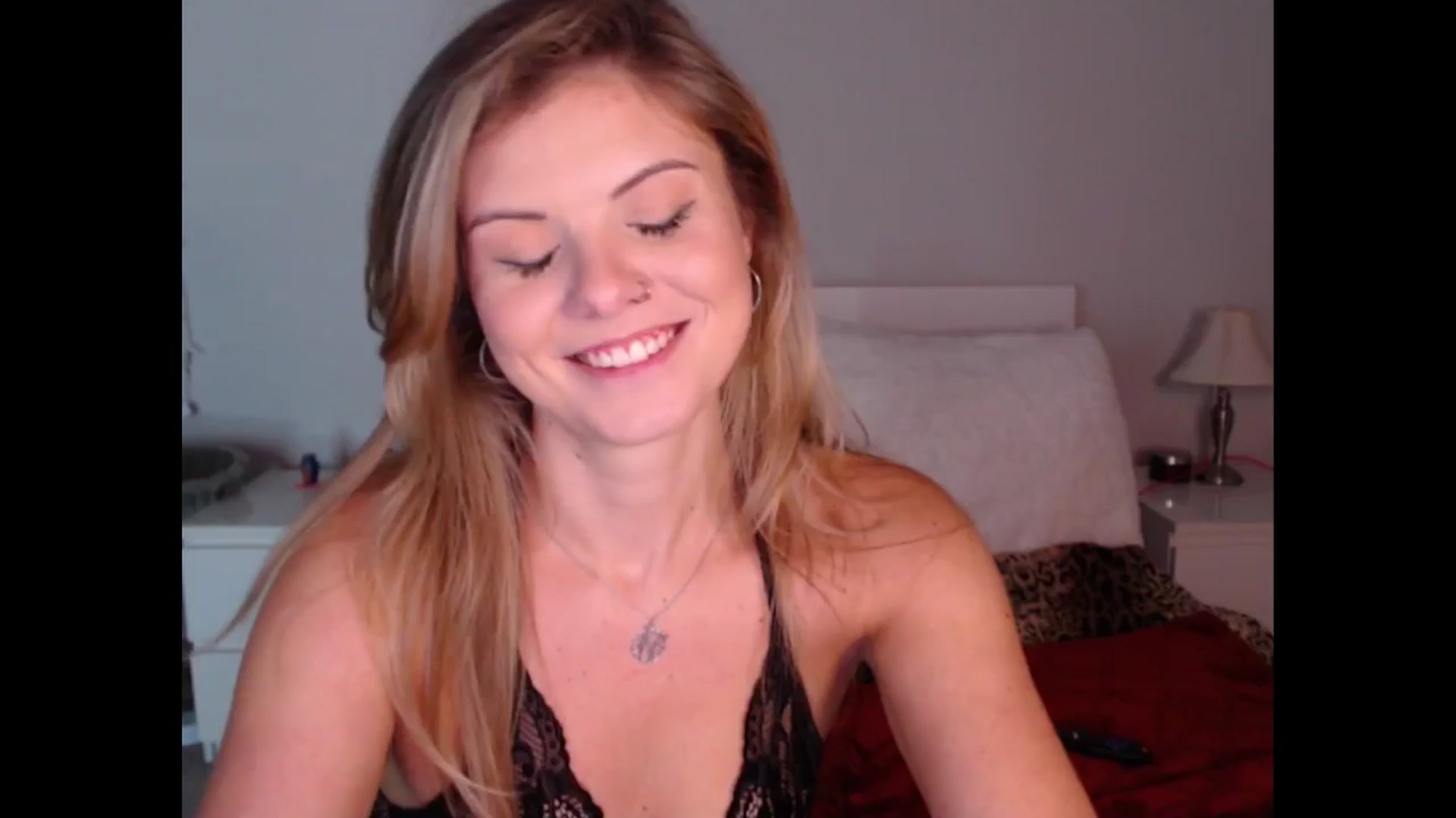 Gallery image thumbnail from Maddz_Jo's myfreecams stream on, 08/23/2024, 06:45 image 5 of 20