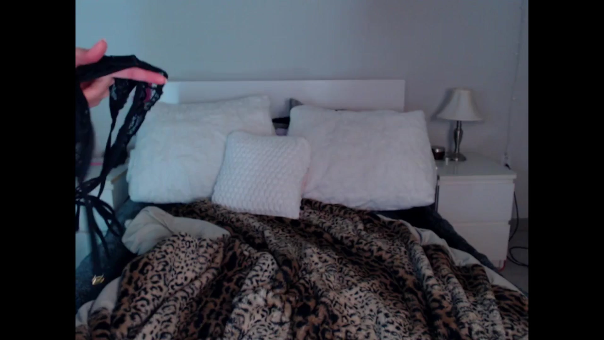 Gallery image thumbnail from Maddz_Jo's myfreecams stream on, 08/30/2024, 10:31 image 1 of 20