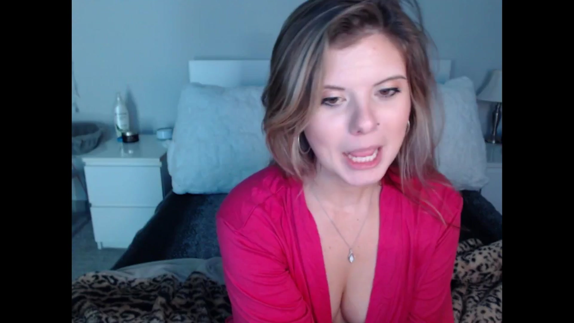Gallery image thumbnail from Maddz_Jo's myfreecams stream on, 10/19/2024, 08:55 image 7 of 20