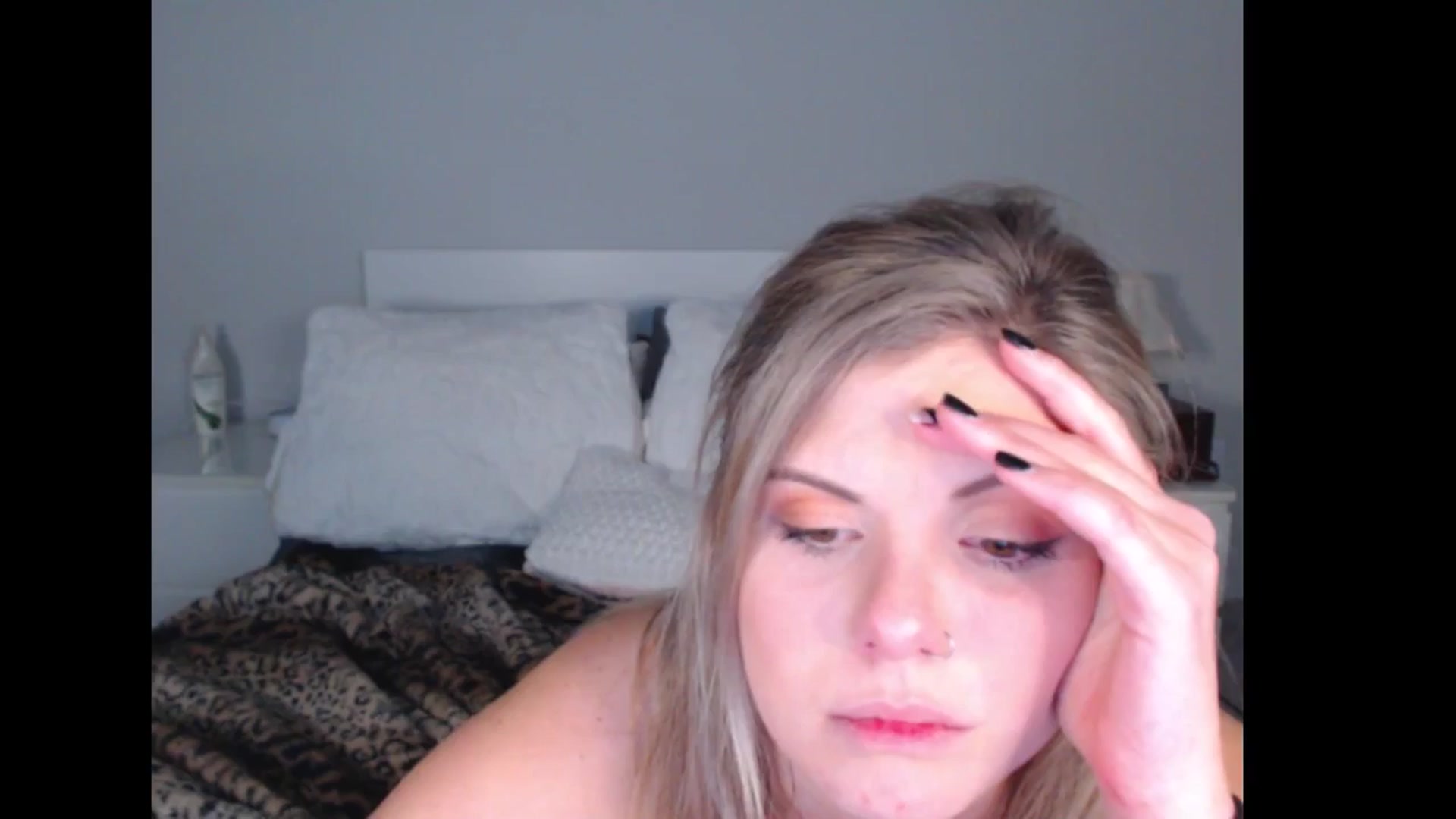 Gallery image thumbnail from Maddz_Jo's myfreecams stream on, 12/28/2024, 10:28 image 10 of 20