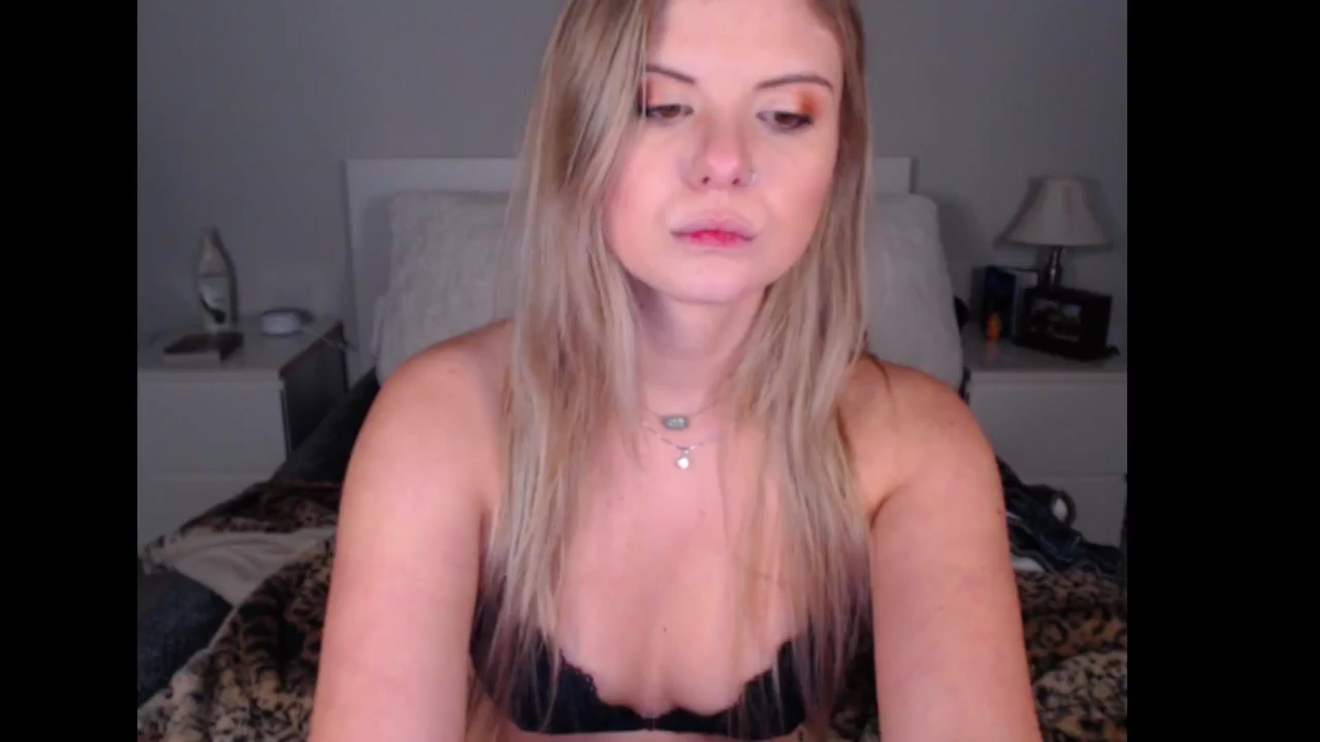 Gallery image thumbnail from Maddz_Jo's myfreecams stream on, 01/12/2025, 09:19 image 3 of 20