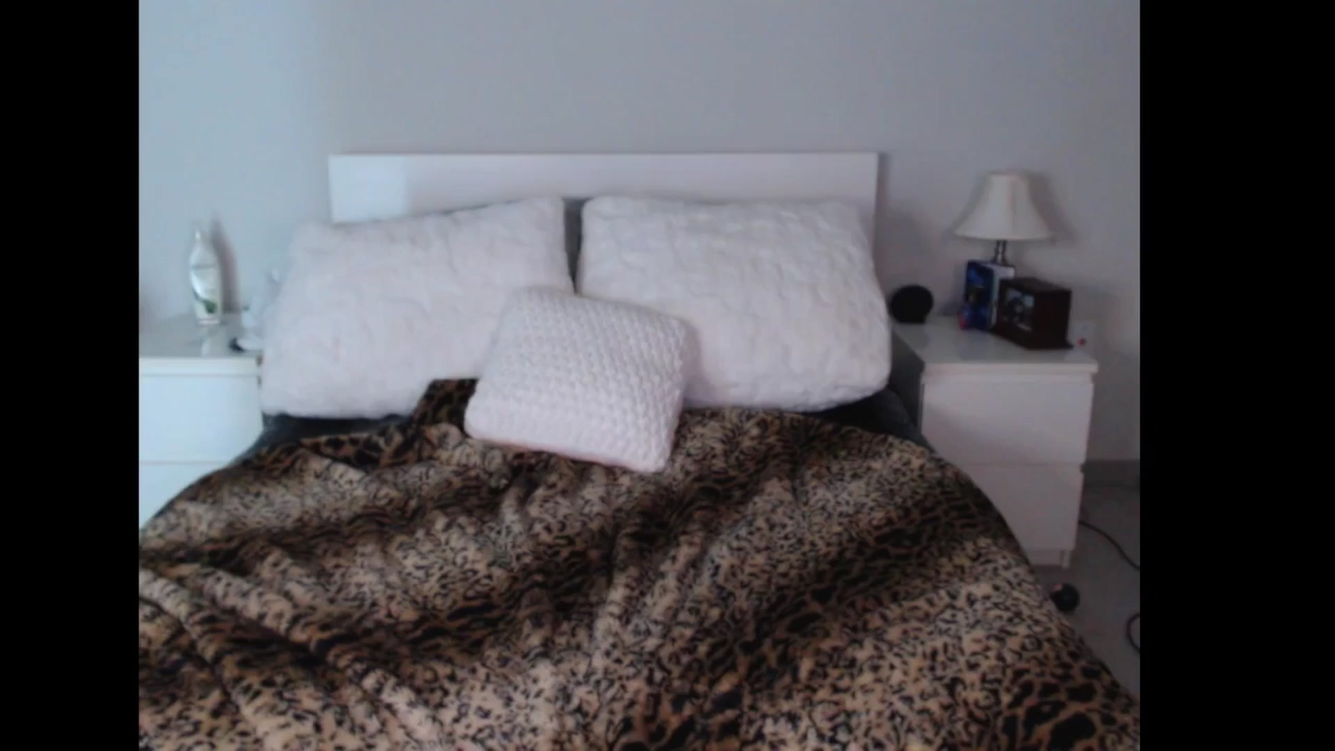 Gallery image thumbnail from Maddz_Jo's myfreecams stream on, 01/24/2025, 09:18 image 17 of 20