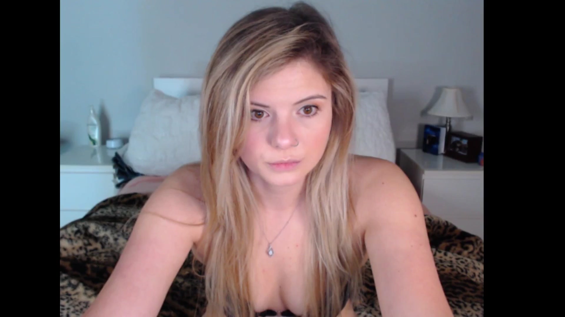 Gallery image thumbnail from Maddz_Jo's myfreecams stream on, 03/30/2025, 06:07 image 9 of 20