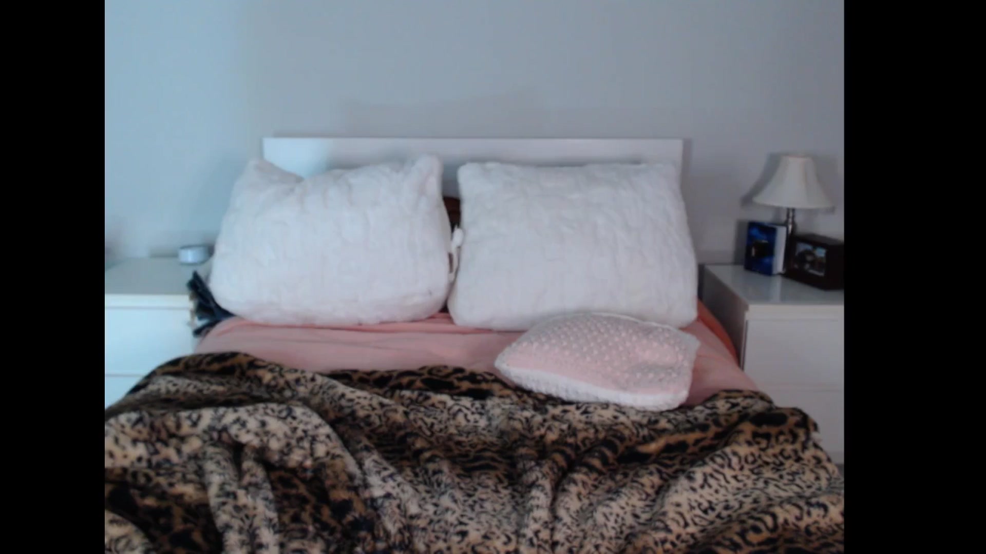 Gallery image thumbnail from Maddz_Jo's myfreecams stream on, 03/30/2025, 07:53 image 19 of 20