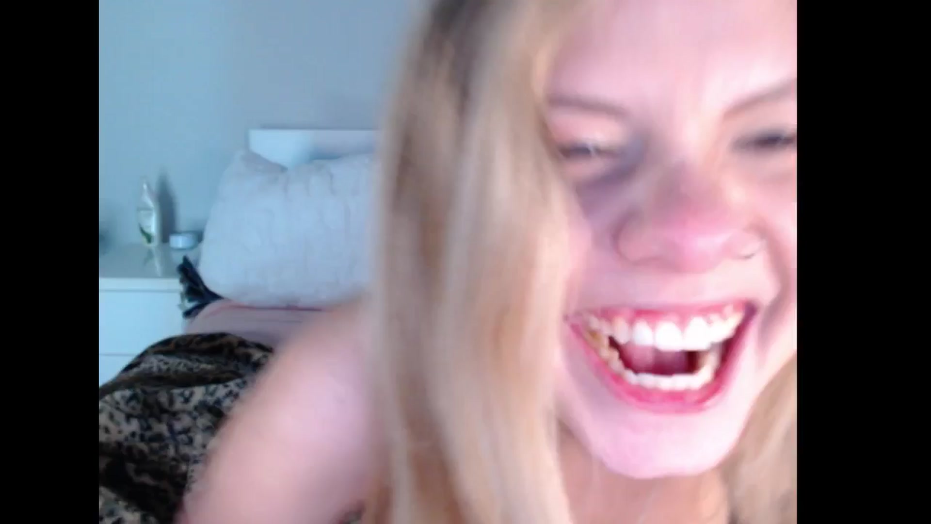 Gallery image thumbnail from Maddz_Jo's myfreecams stream on, 03/30/2025, 07:53 image 8 of 20