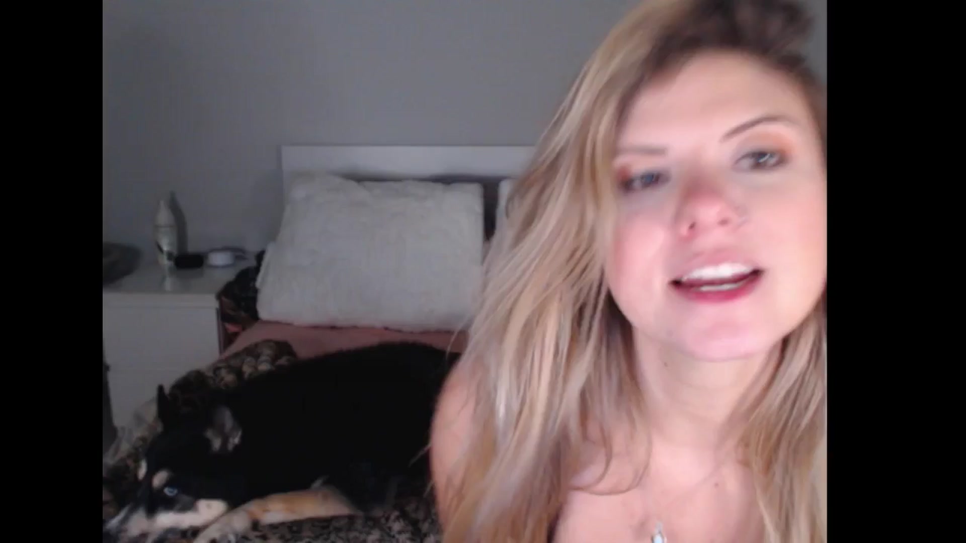 Gallery image thumbnail from Maddz_Jo's myfreecams stream on, 04/27/2025, 07:49 image 7 of 20