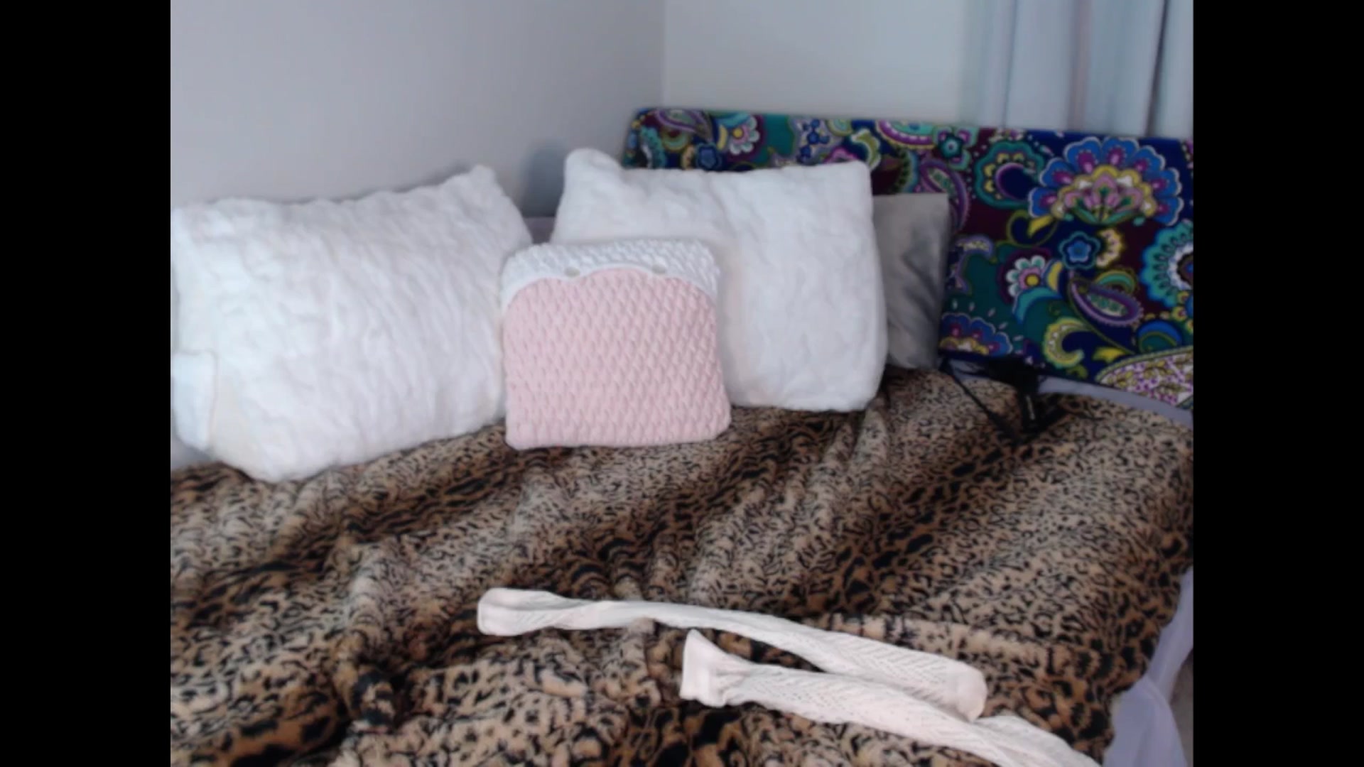Gallery image thumbnail from Maddz_Jo's myfreecams stream on, 08/22/2025, 10:10 image 3 of 20