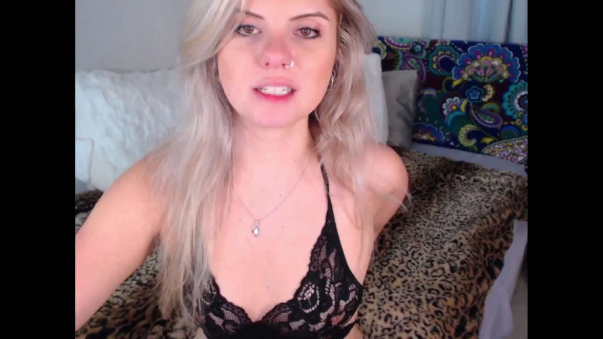 Gallery image thumbnail from Maddz_Jo's myfreecams stream on, 08/22/2025, 12:48 image 4 of 20