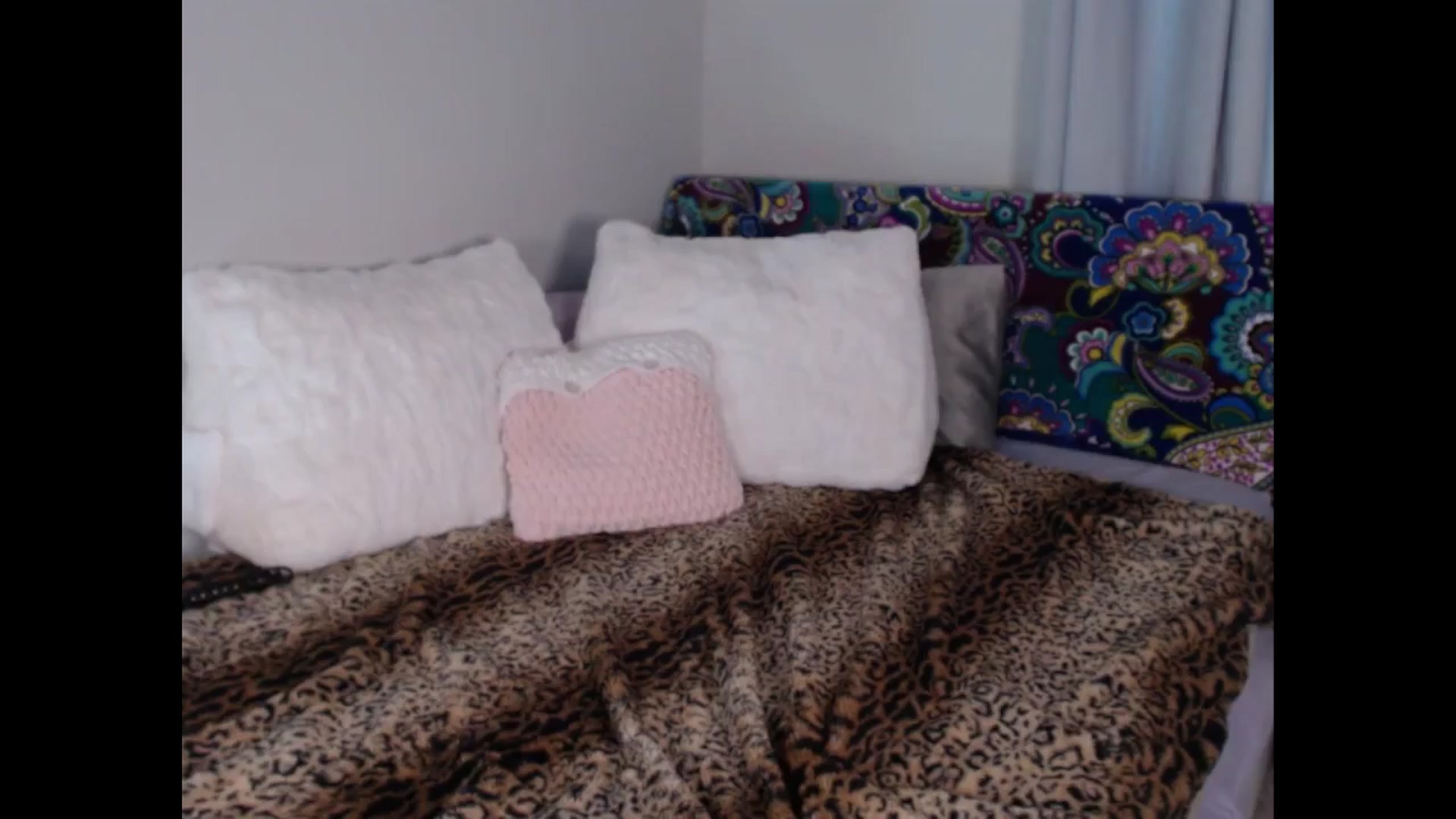 Gallery image thumbnail from Maddz_Jo's myfreecams stream on, 08/22/2025, 12:48 image 2 of 20