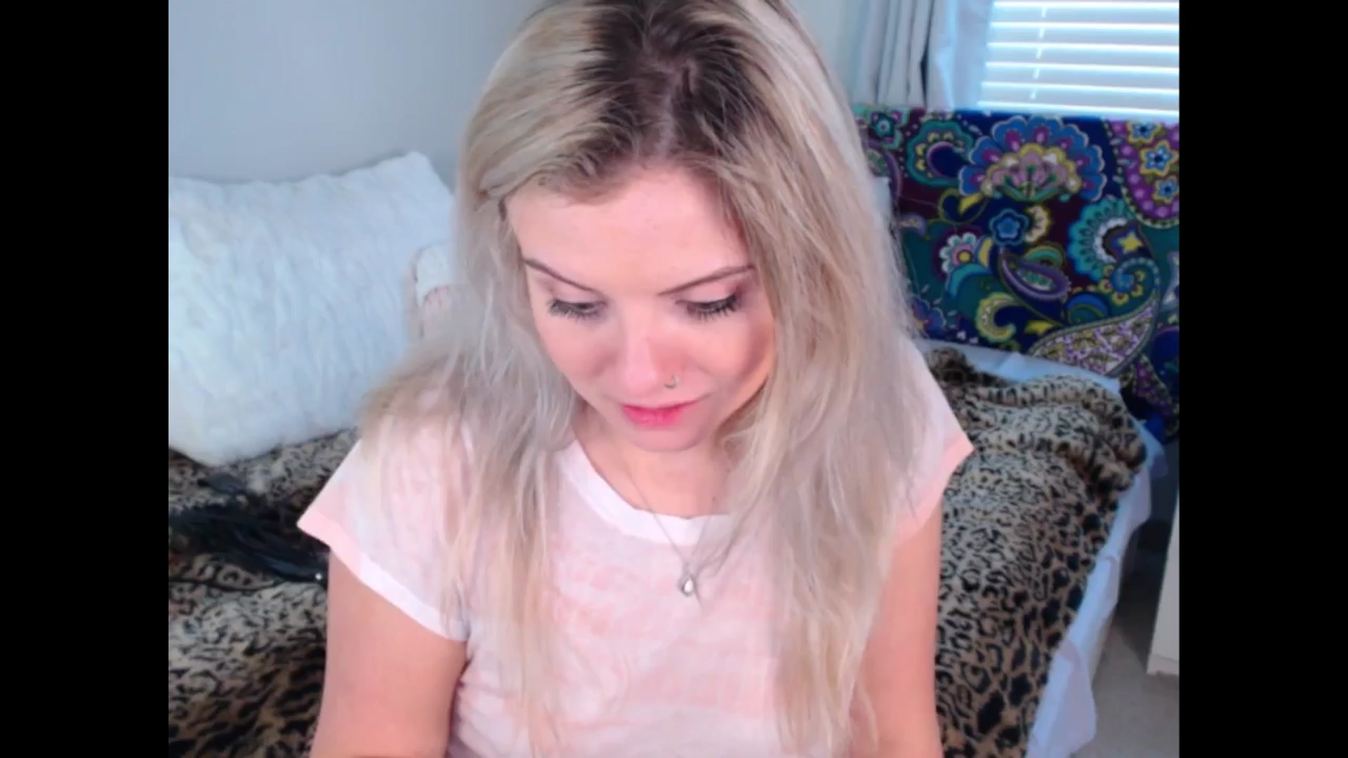 Gallery image thumbnail from Maddz_Jo's myfreecams stream on, 08/22/2025, 12:48 image 11 of 20