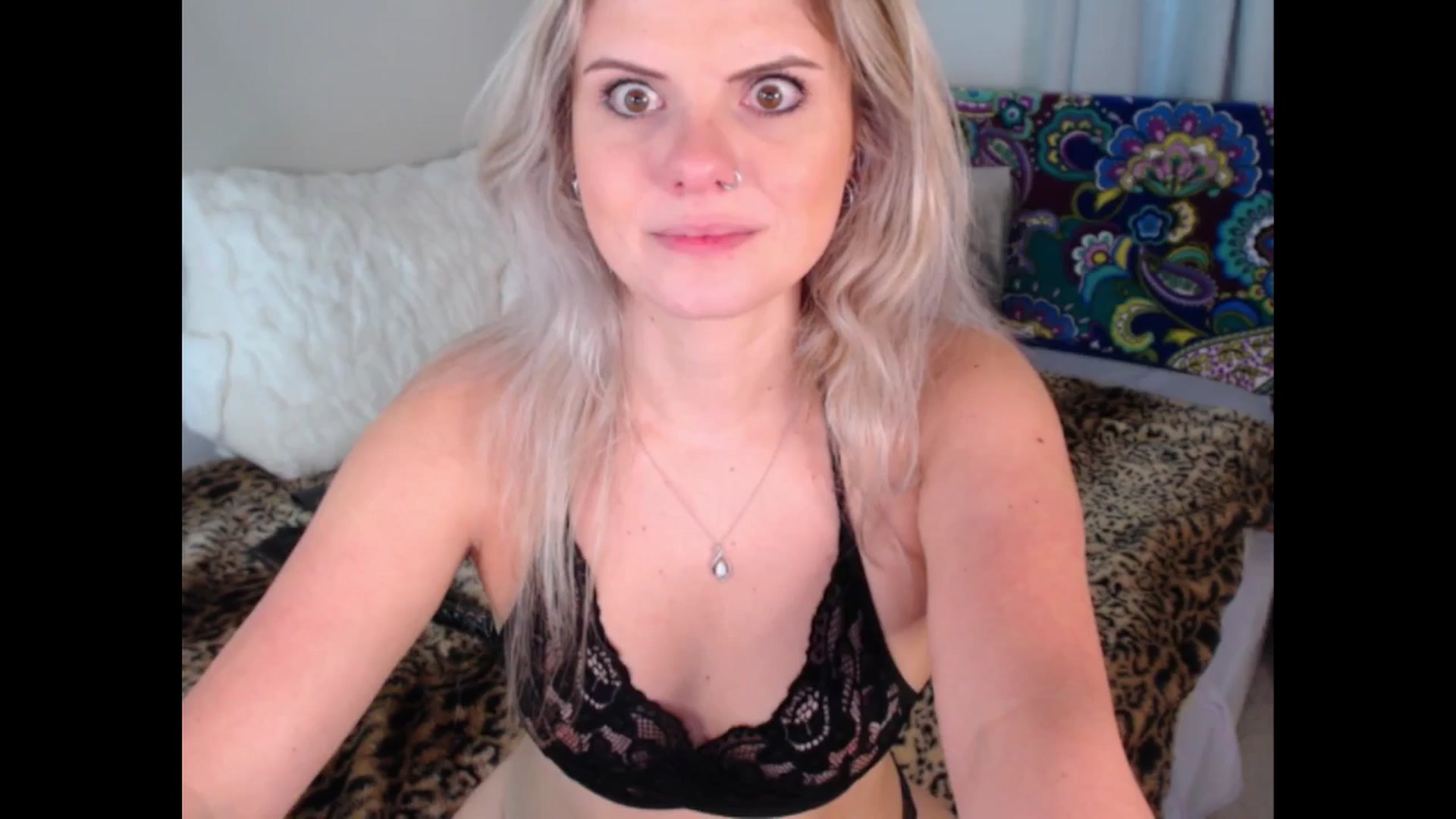 Gallery image thumbnail from Maddz_Jo's myfreecams stream on, 08/22/2025, 12:48 image 7 of 20