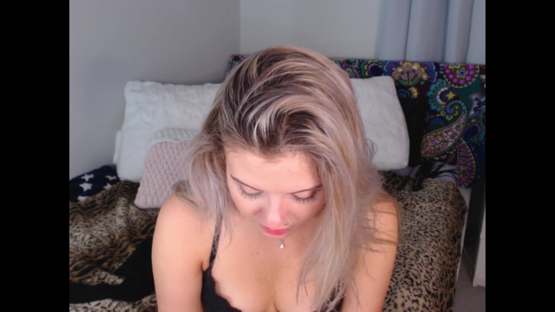 Gallery image thumbnail from Maddz_Jo's myfreecams stream on, 08/28/2025, 11:27 image 16 of 20