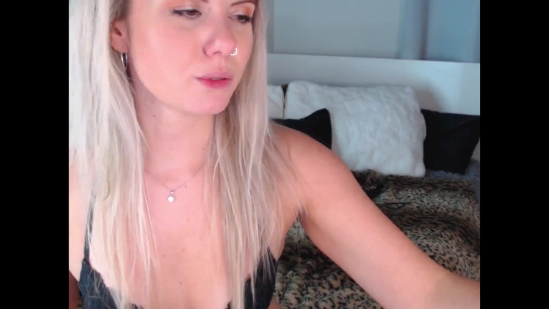 Gallery image thumbnail from Maddz_Jo's myfreecams stream on, 09/29/2025, 09:19 image 20 of 20