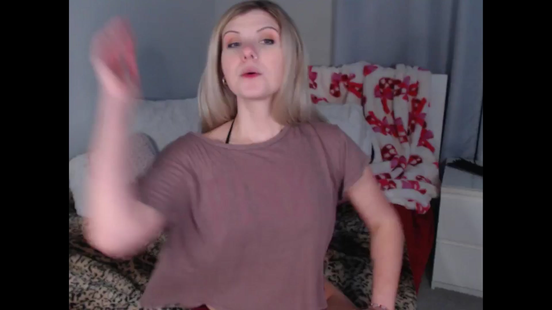 Gallery image thumbnail from Maddz_Jo's myfreecams stream on, 01/26/2026, 10:20 image 7 of 20