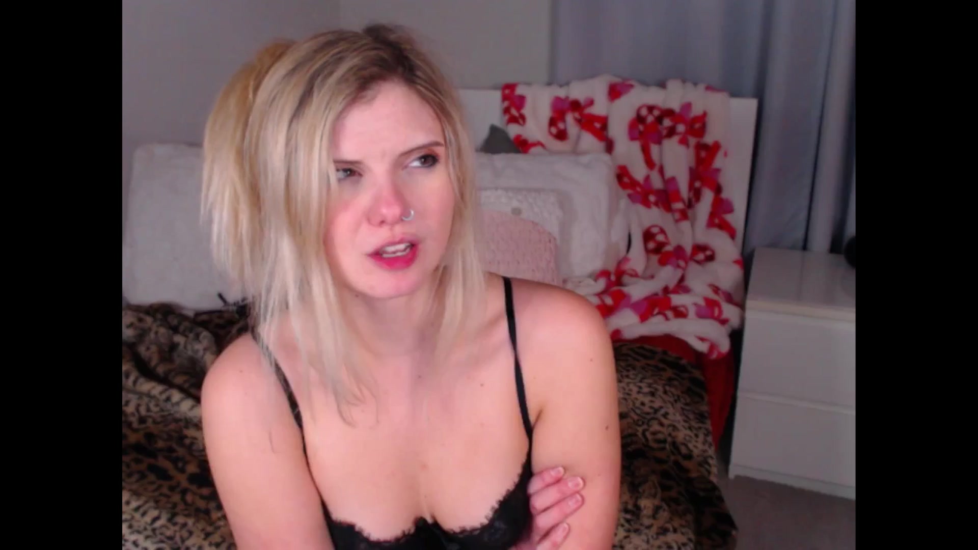 Gallery image thumbnail from Maddz_Jo's myfreecams stream on, 01/26/2026, 12:18 image 13 of 20